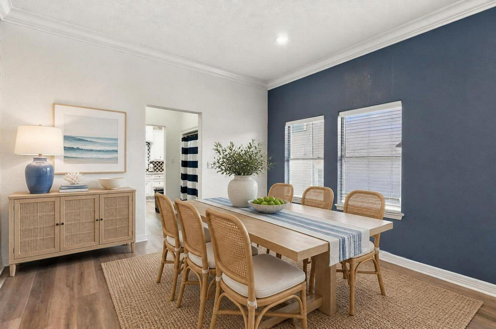 3024 Avenue R Unit: 1/2