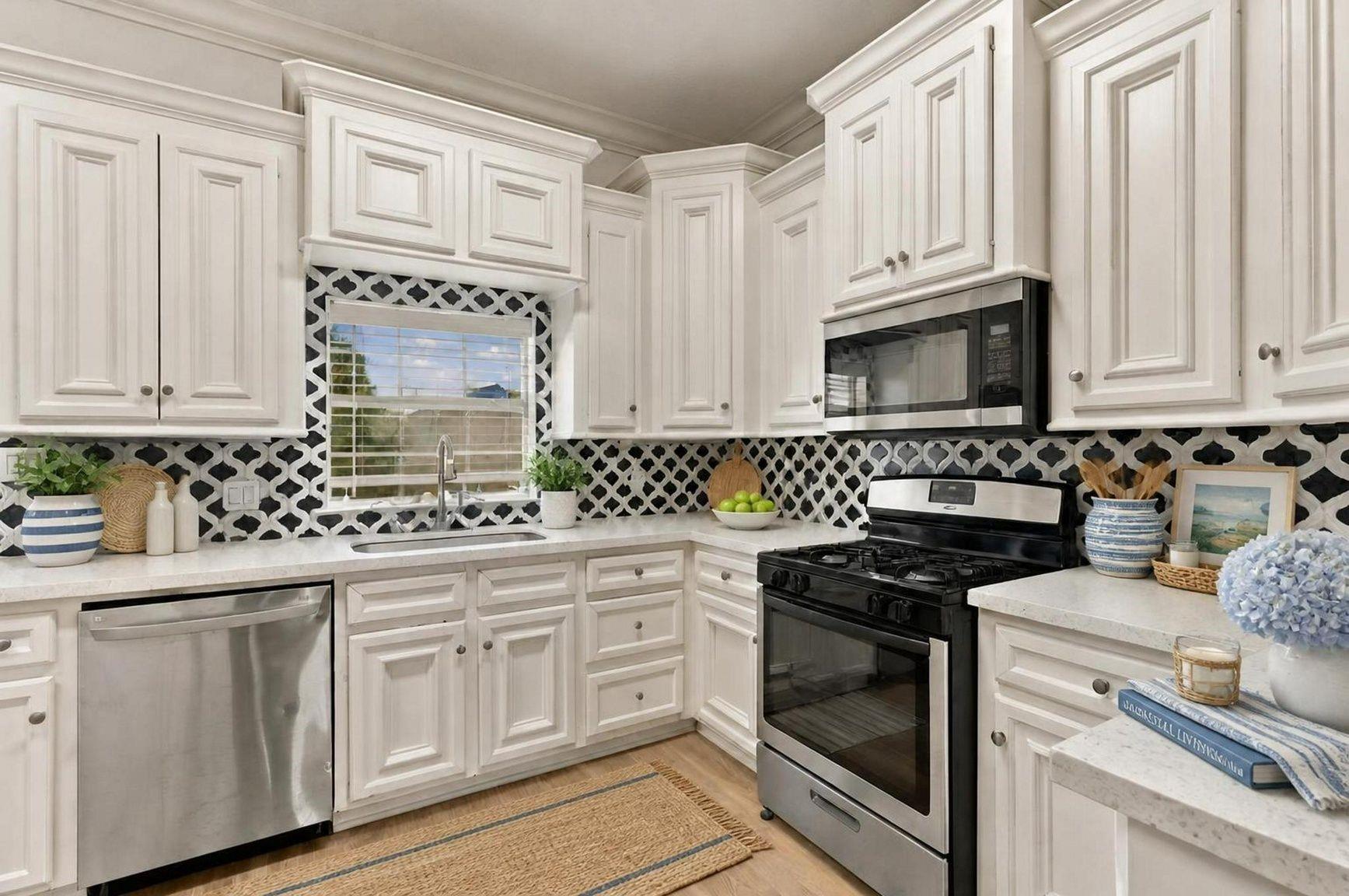 3024 Avenue R Unit: 1/2