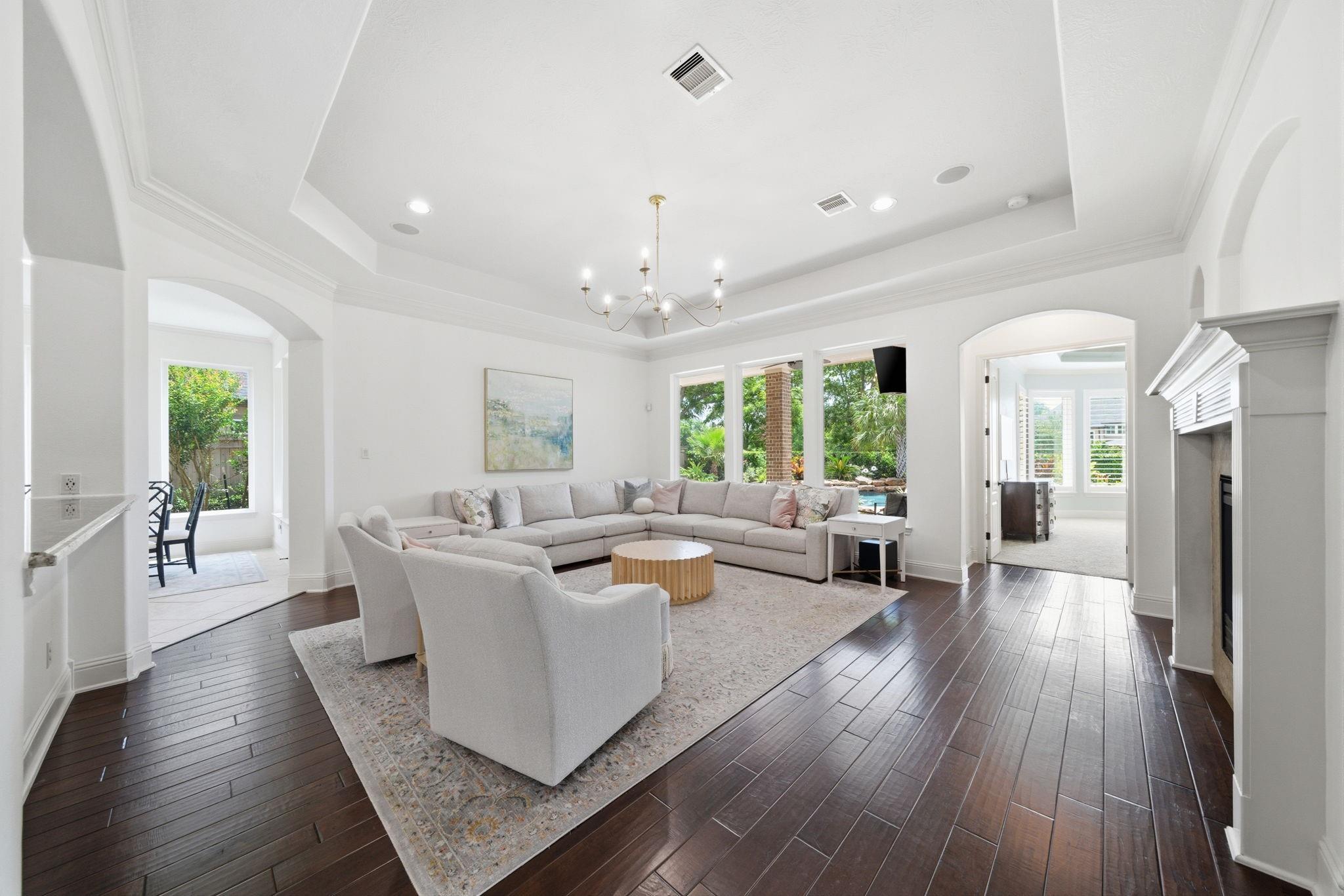 30 Little Rise Drive