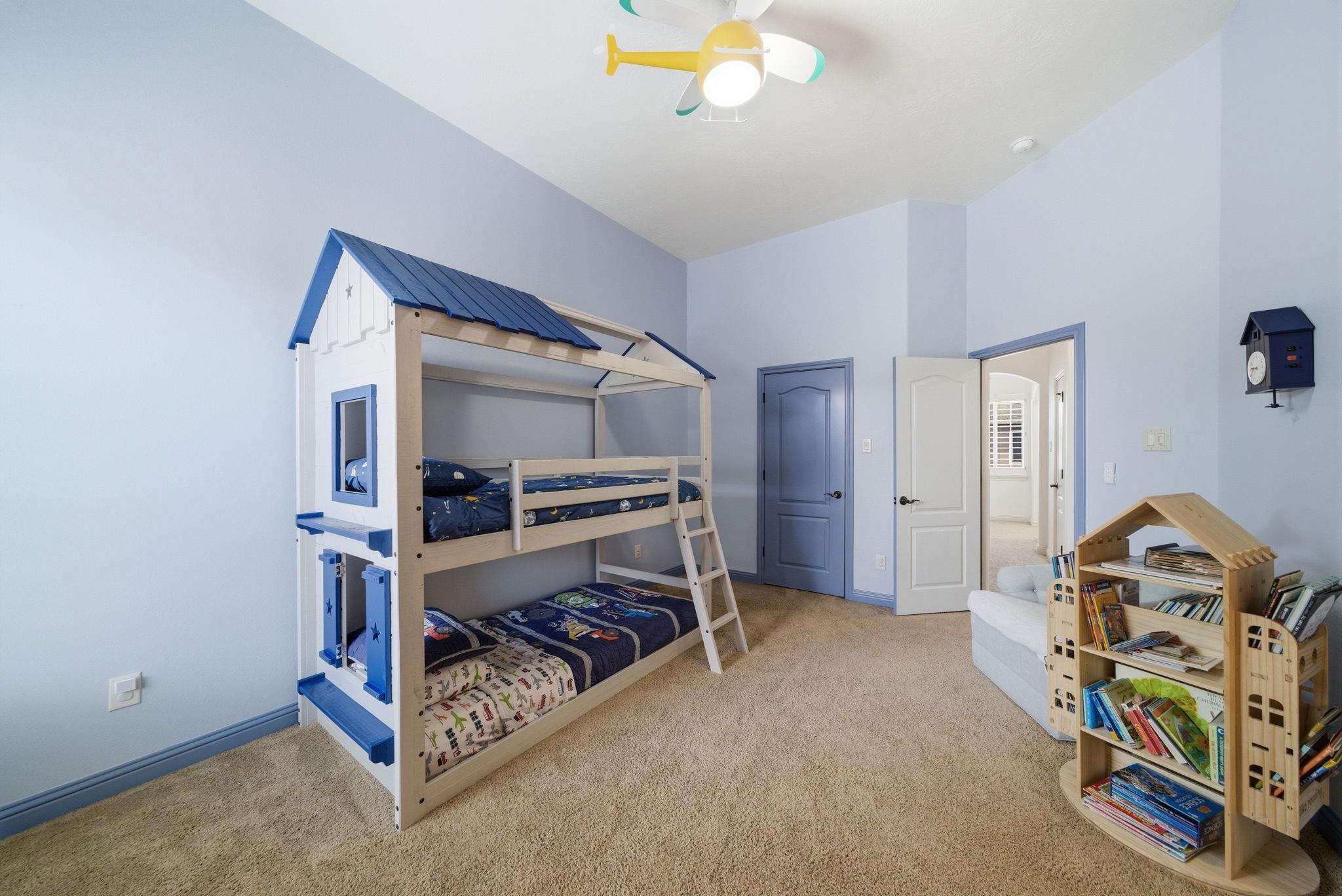 30 Little Rise Drive