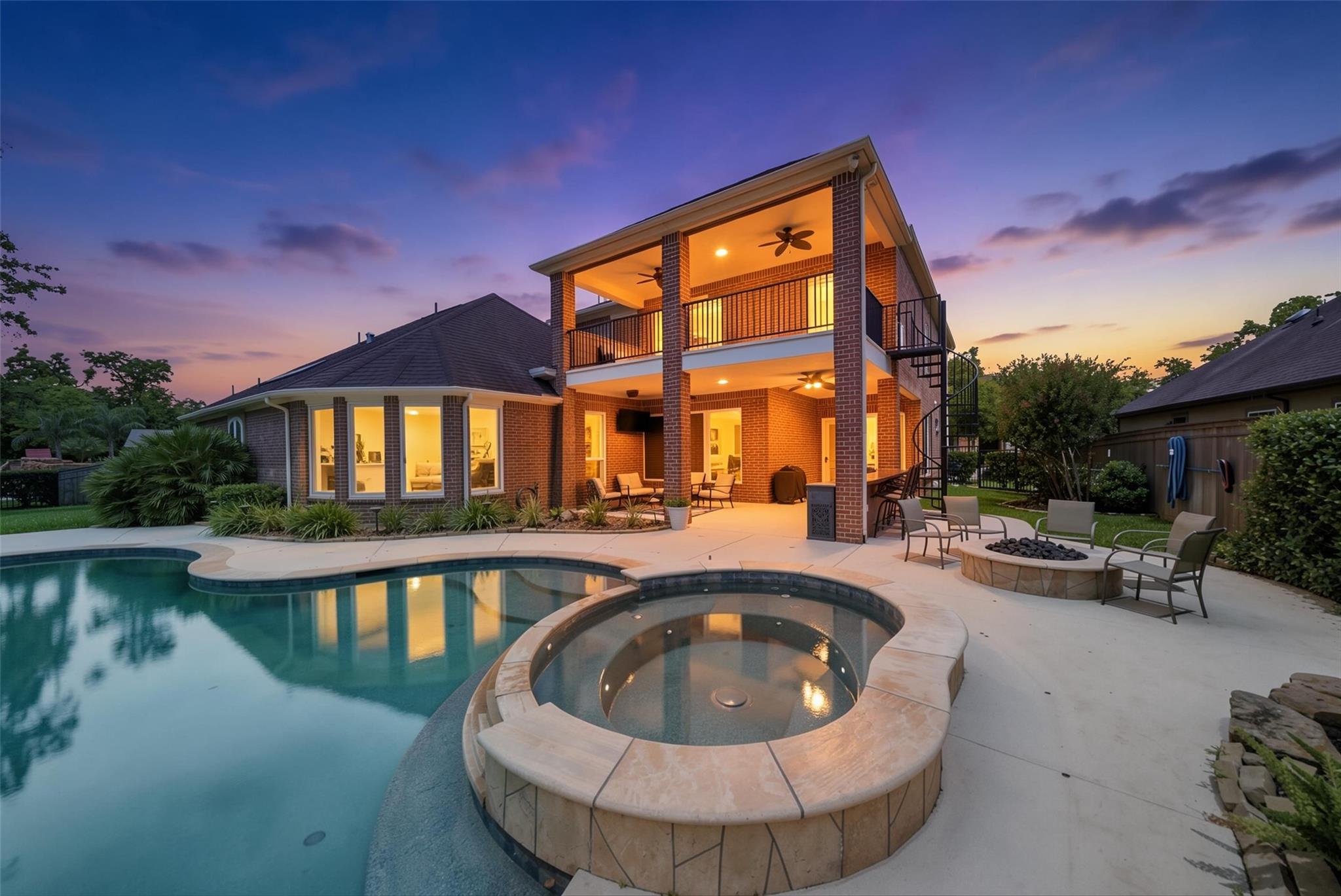 30 Little Rise Drive