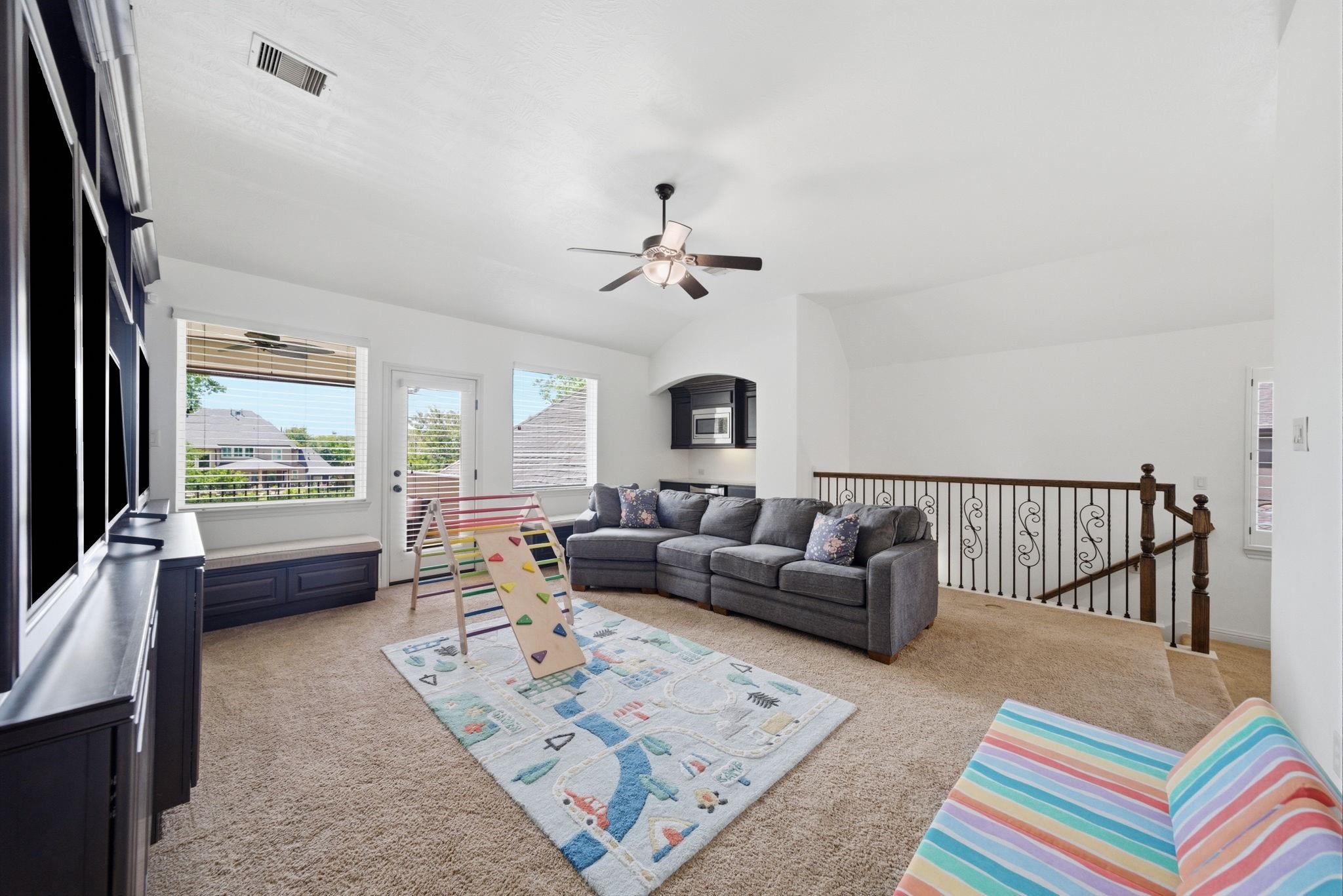 30 Little Rise Drive