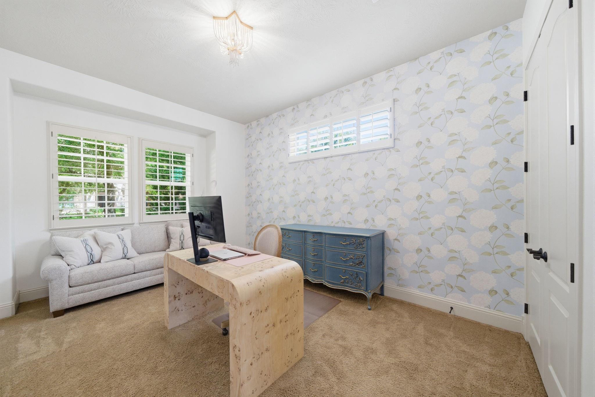 30 Little Rise Drive
