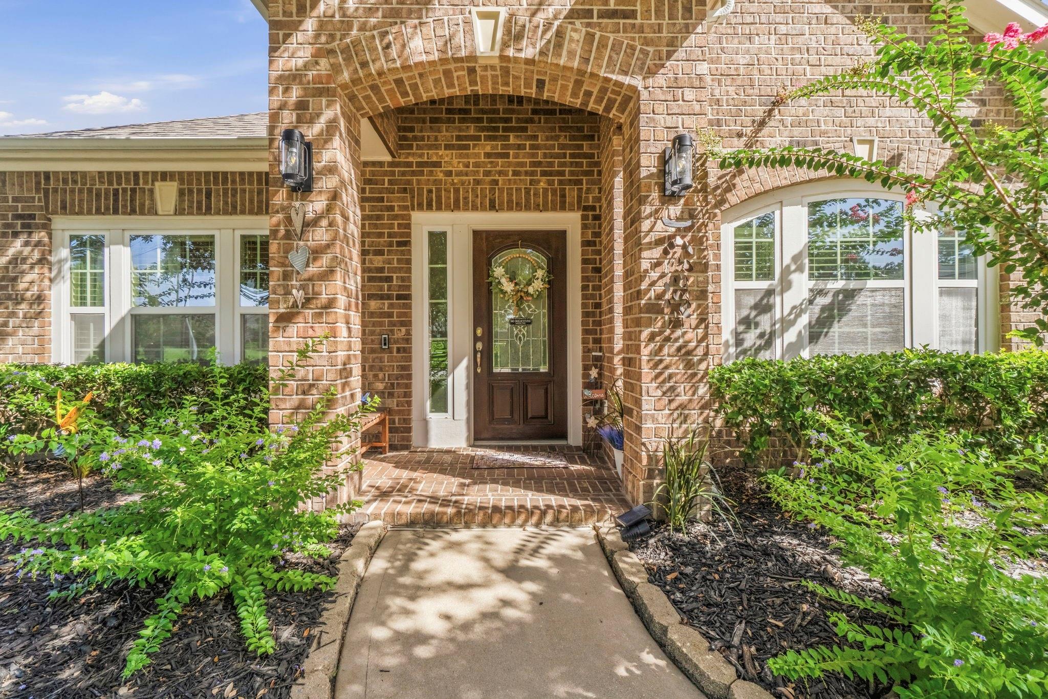 1122 Windsor Chase Lane