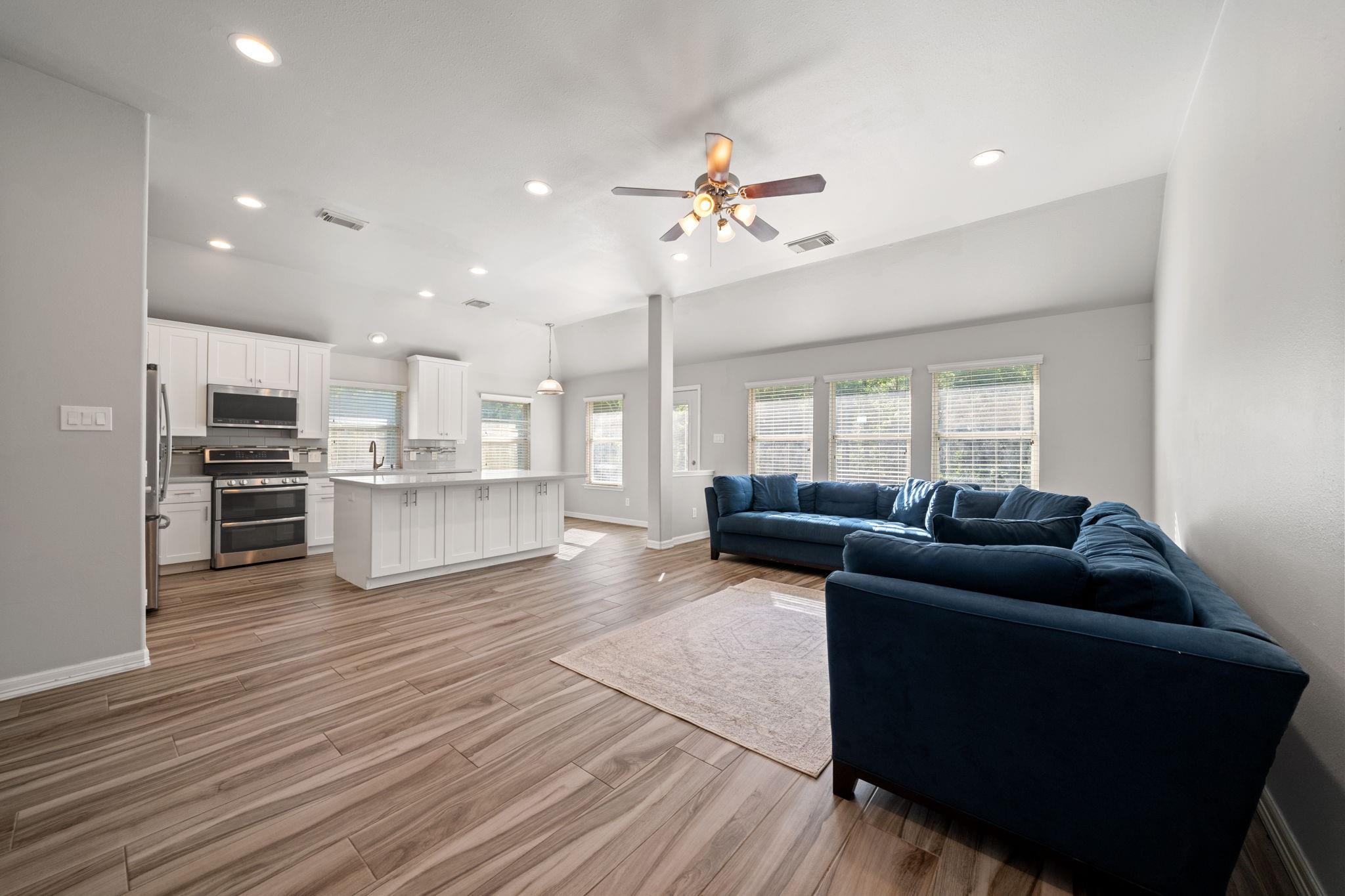 146 S Star Ridge Circle, The Woodlands