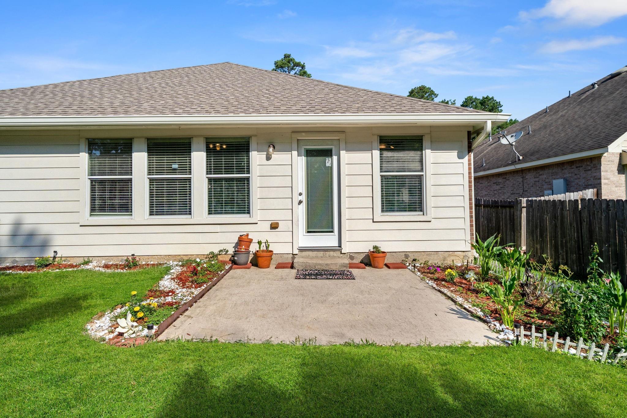 146 S Star Ridge Circle, The Woodlands