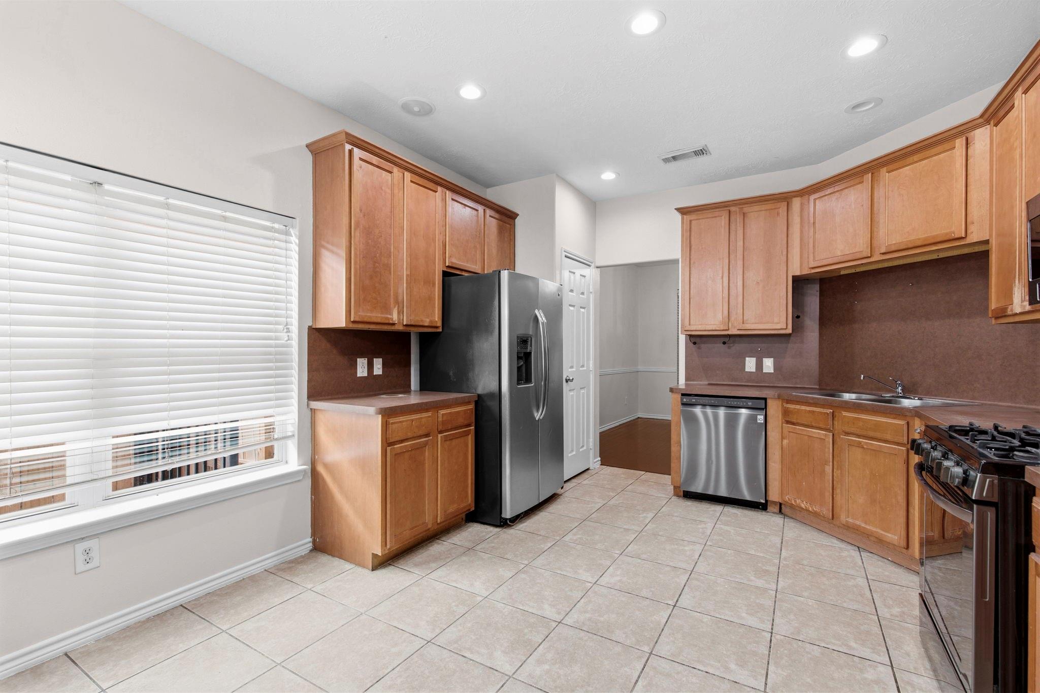 4914 Trailing Clover Court