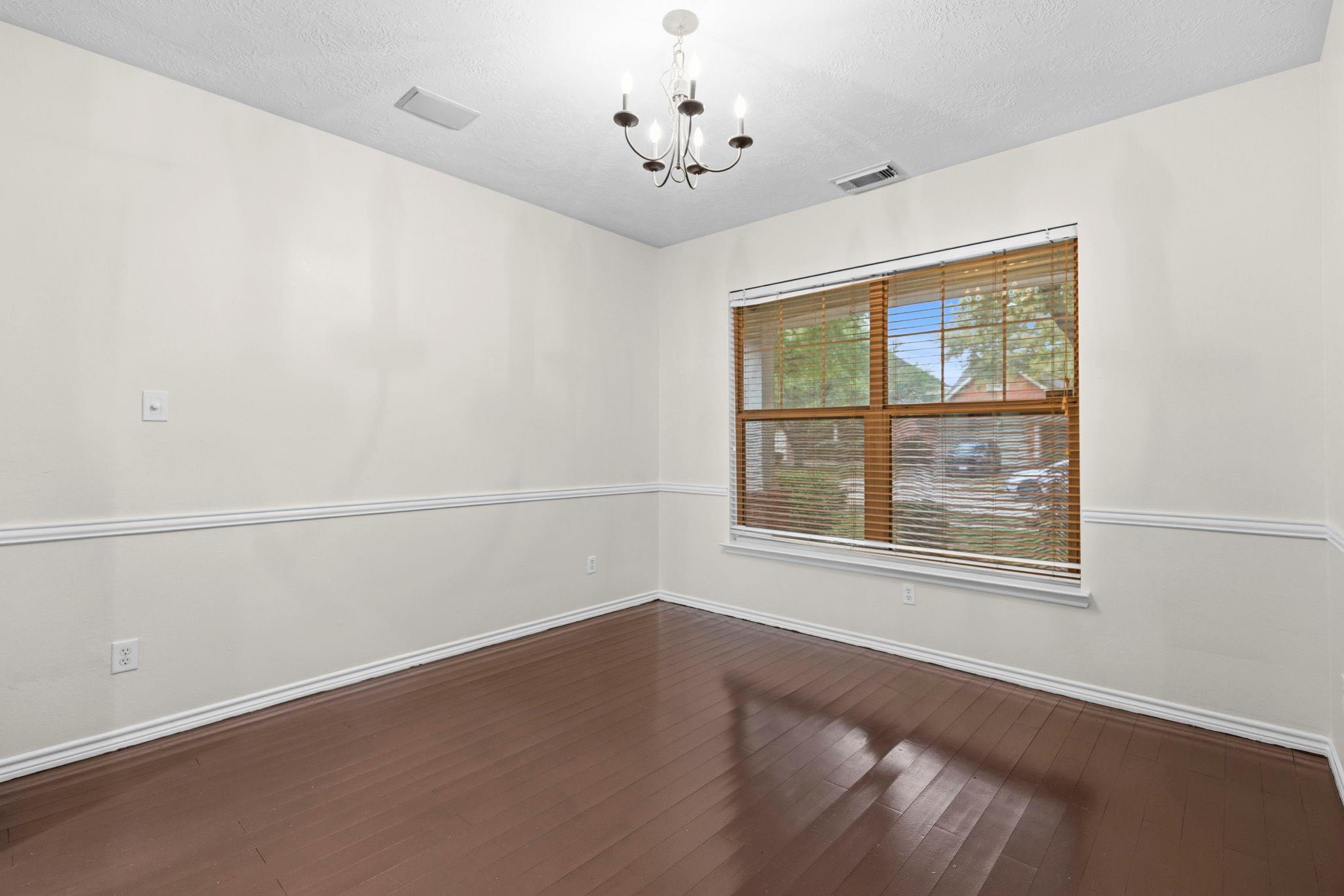 4914 Trailing Clover Court