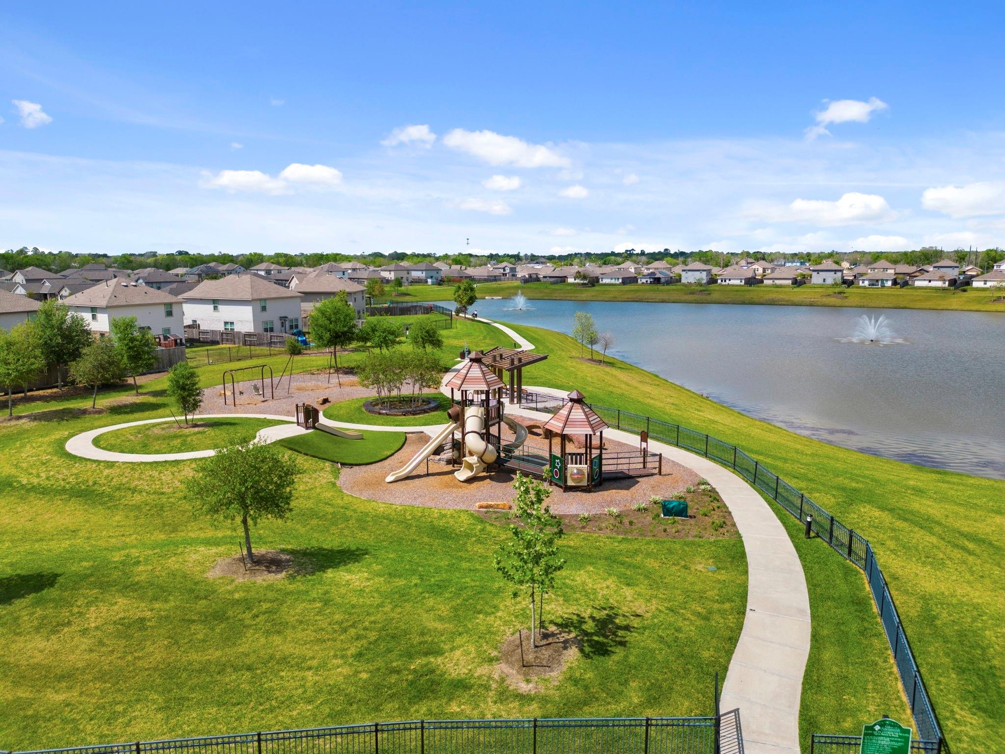 5142 Dunstable Manor Lane