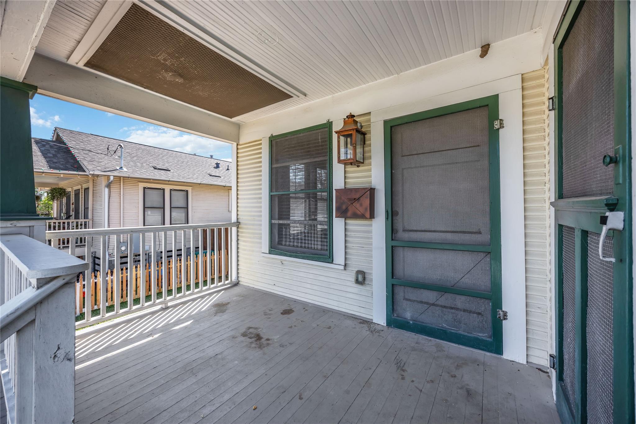 2215 Gregg Street