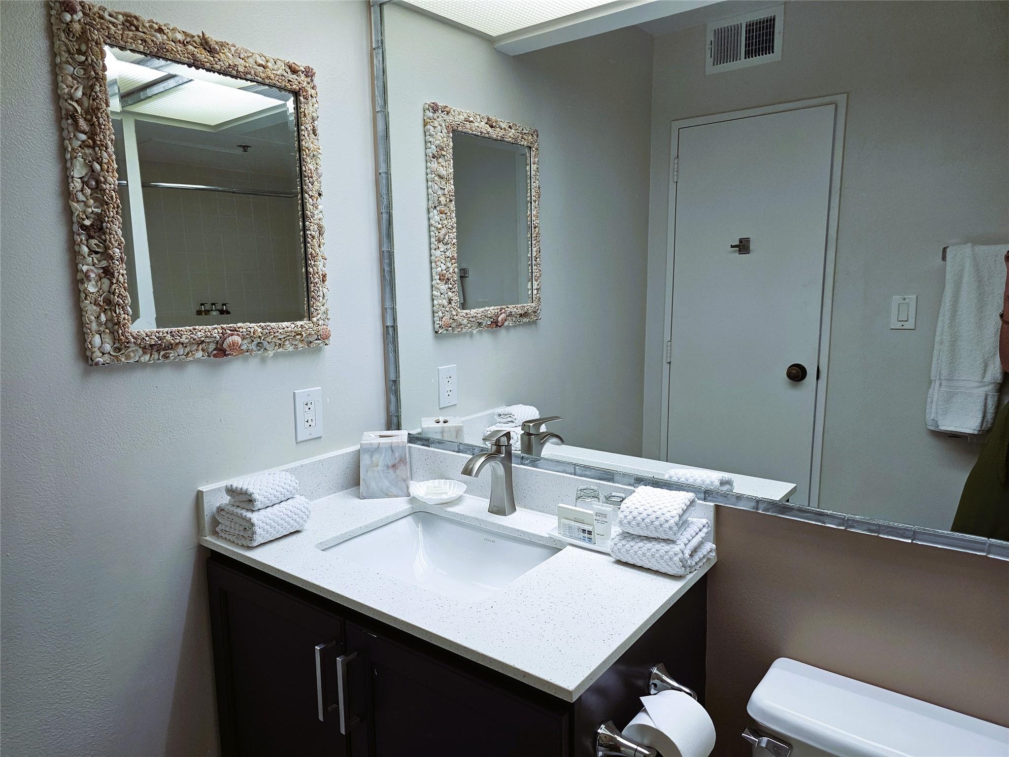 5220 Seawall Boulevard # 538B