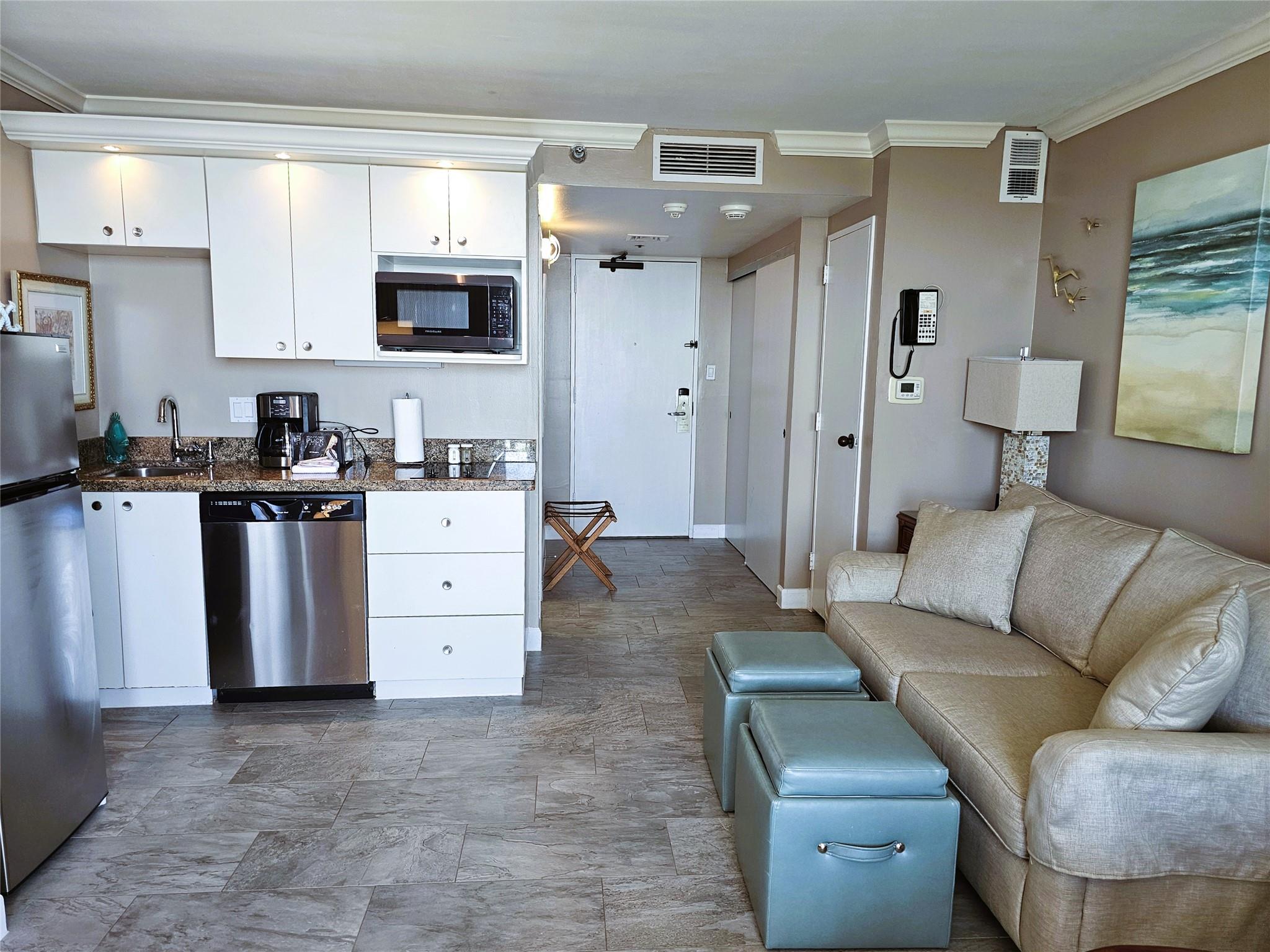 5220 Seawall Boulevard # 538B