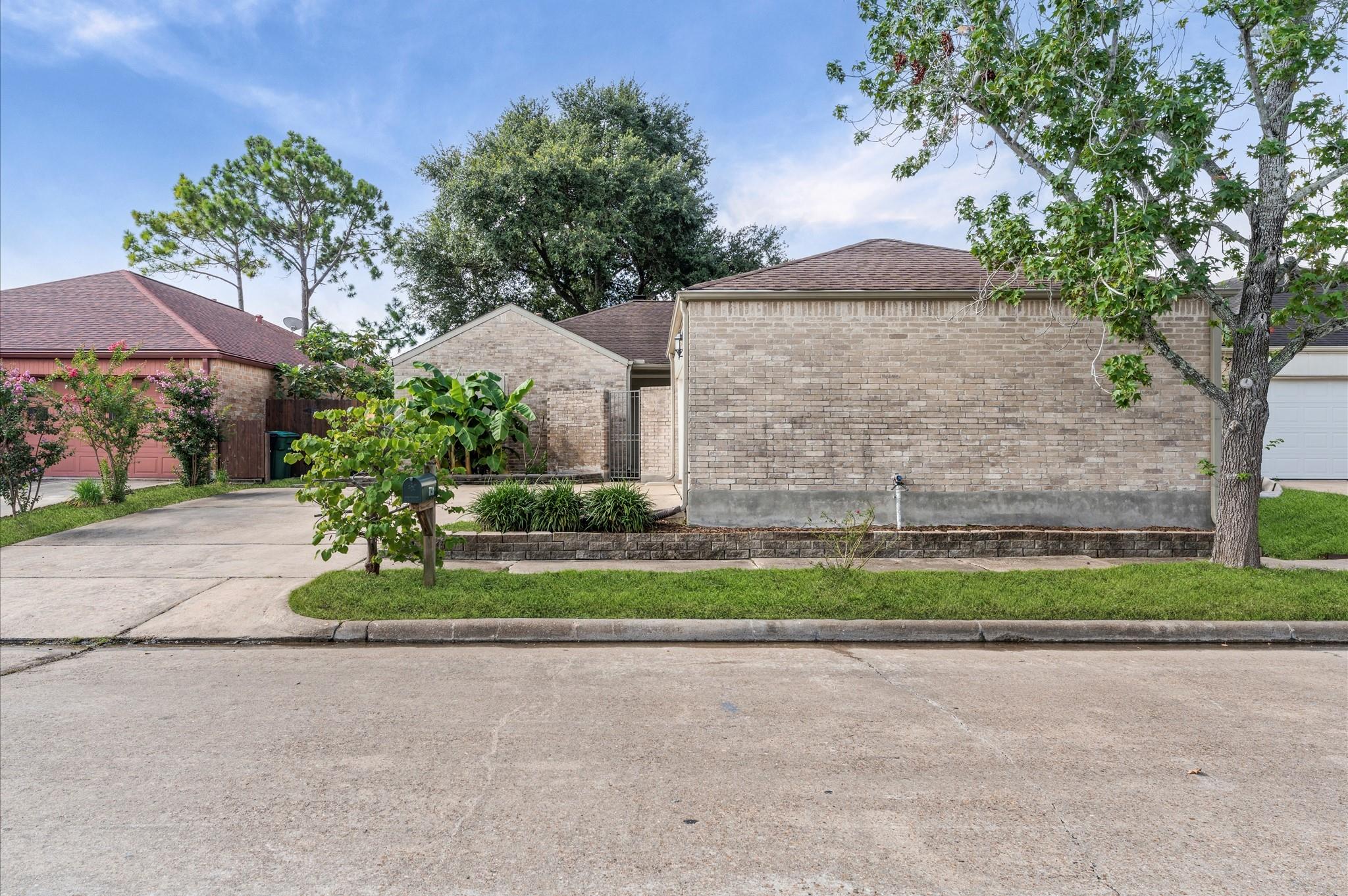 7731 Quail Meadow Drive