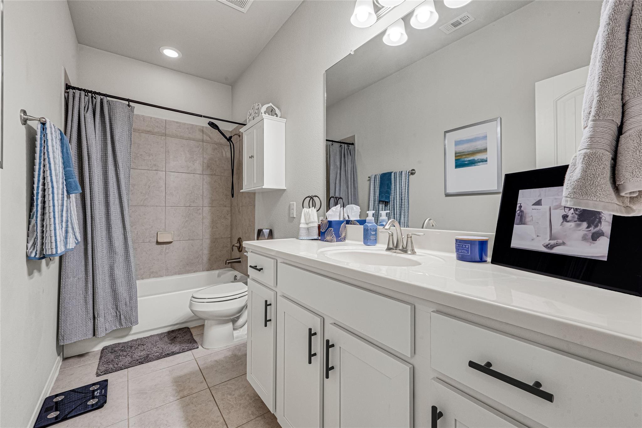 5318 Abbeville Court