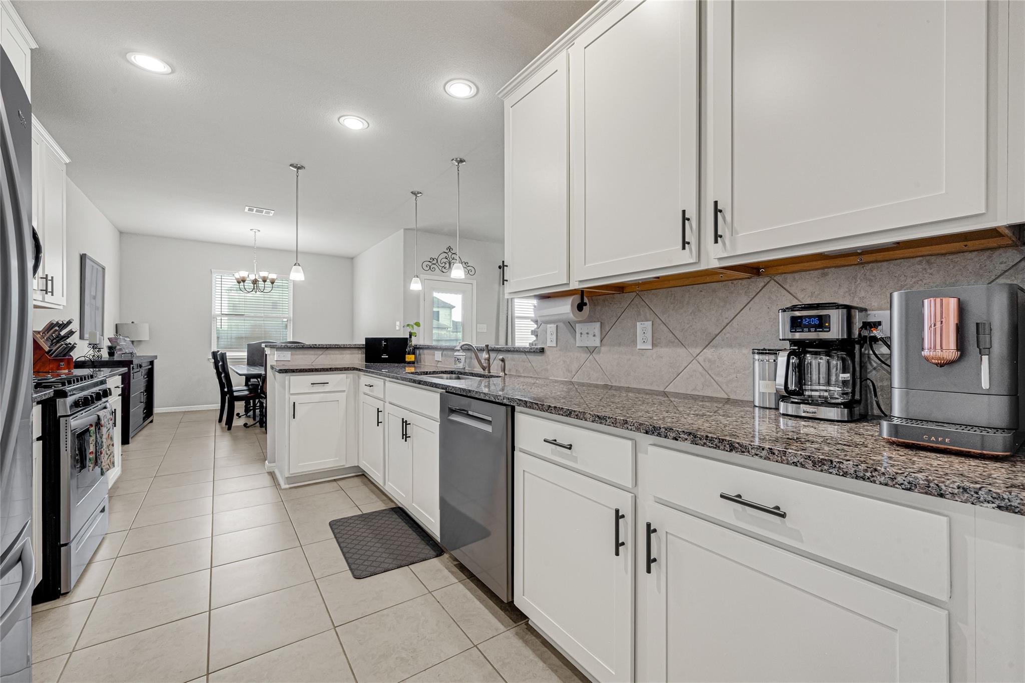 5318 Abbeville Court