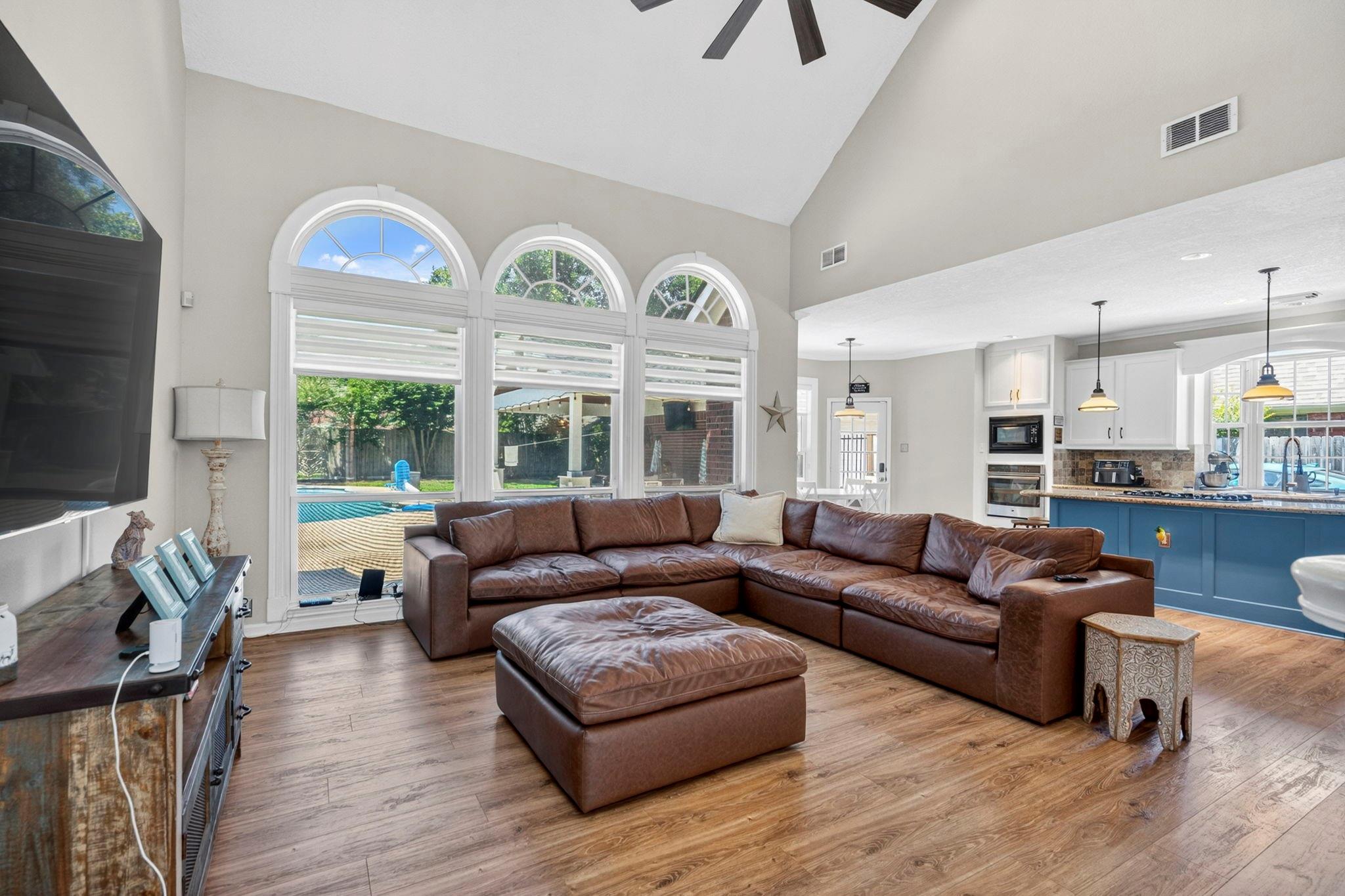 3210 Beachwater Drive