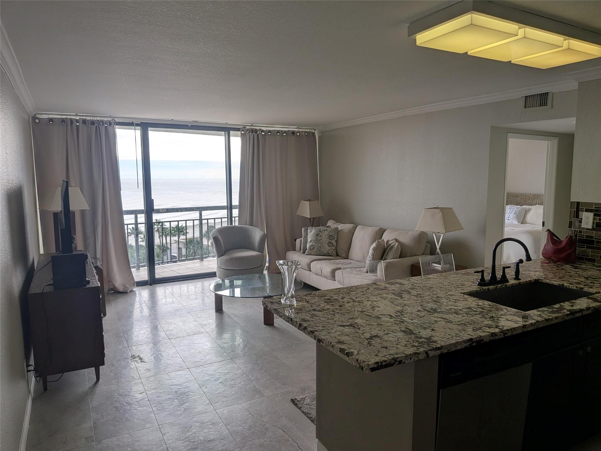 5220 Seawall Boulevard # 834