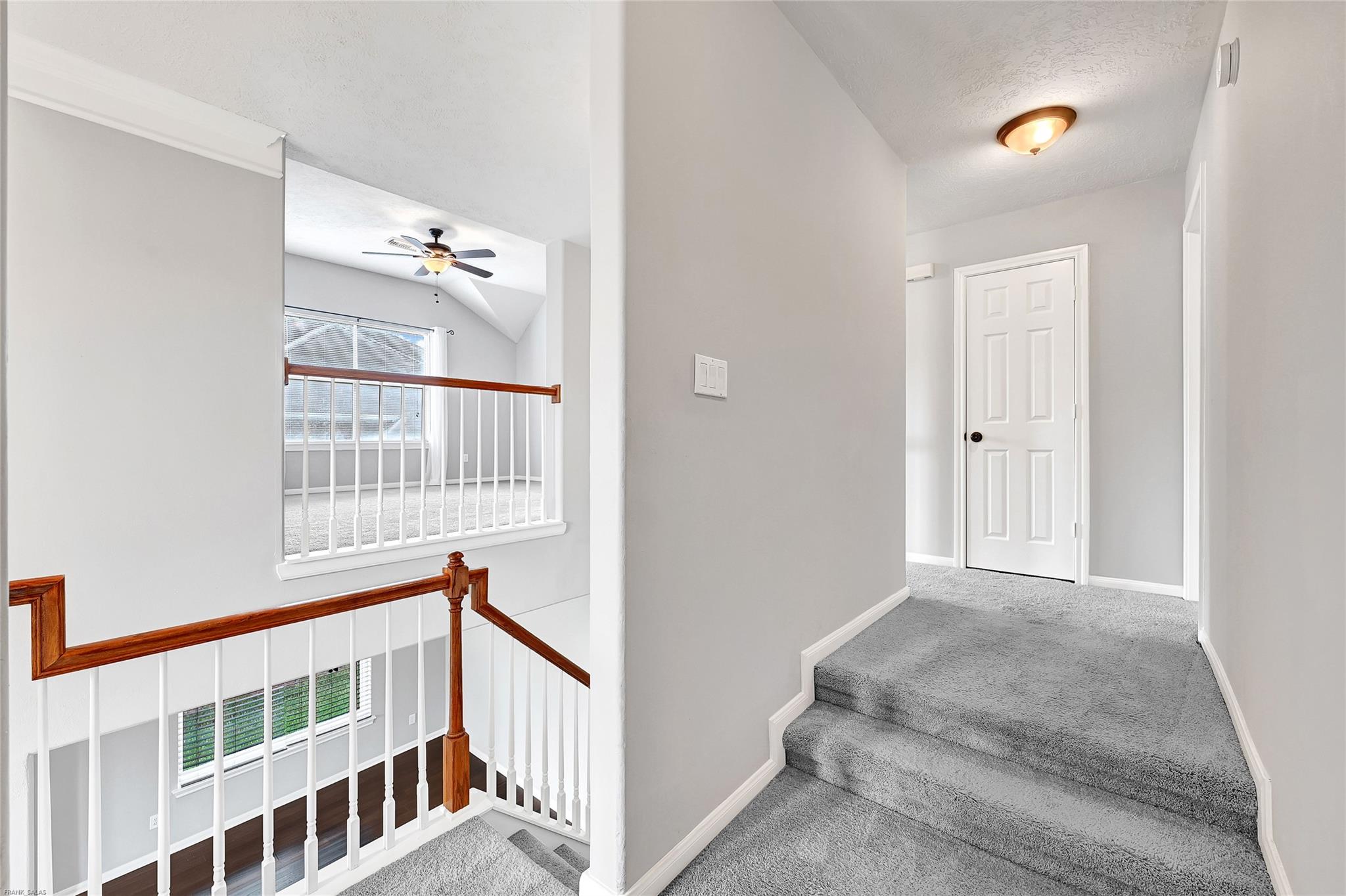 10219 S Sable Trail Lane