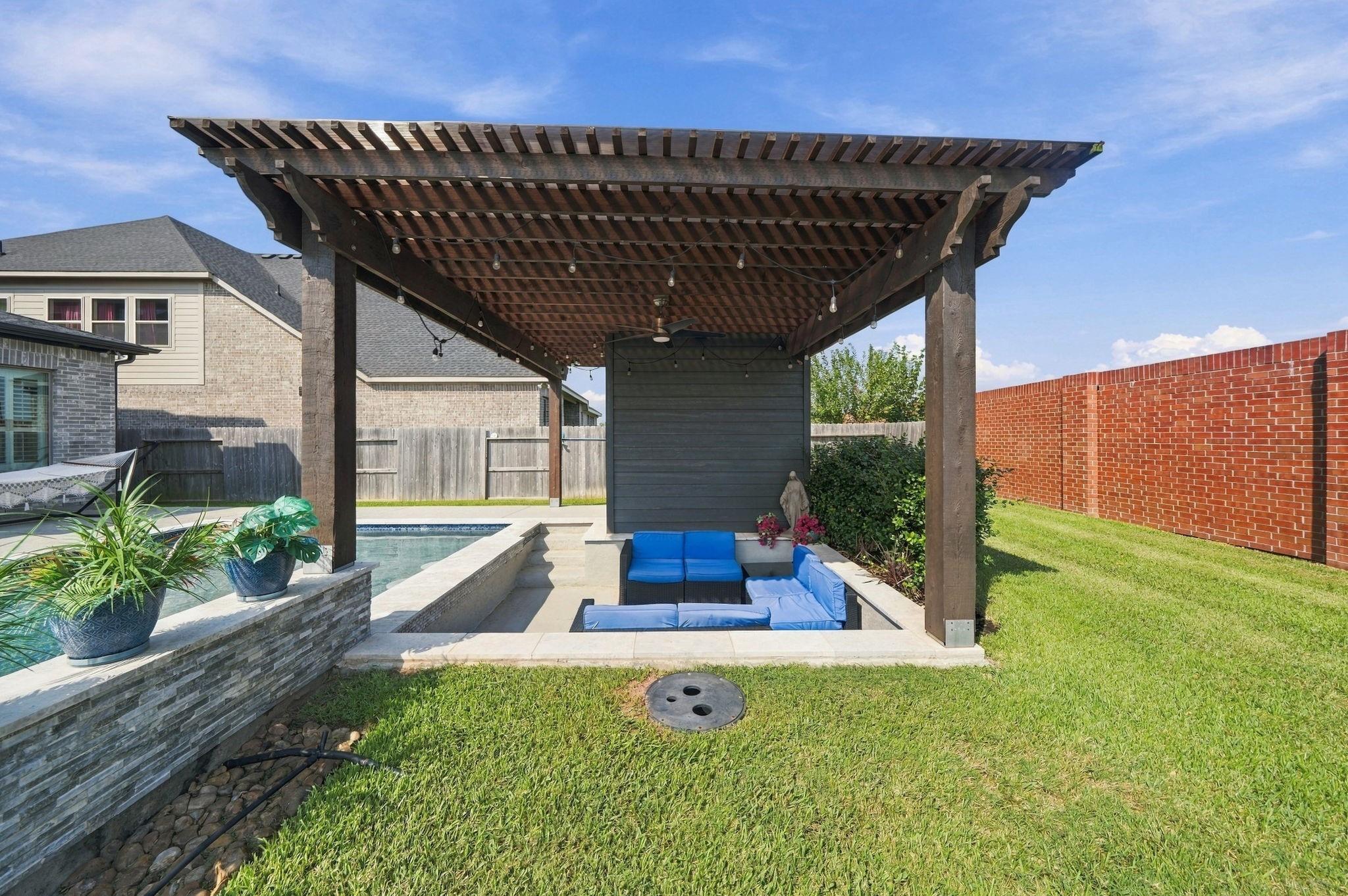 10511 Harvest Oak Court