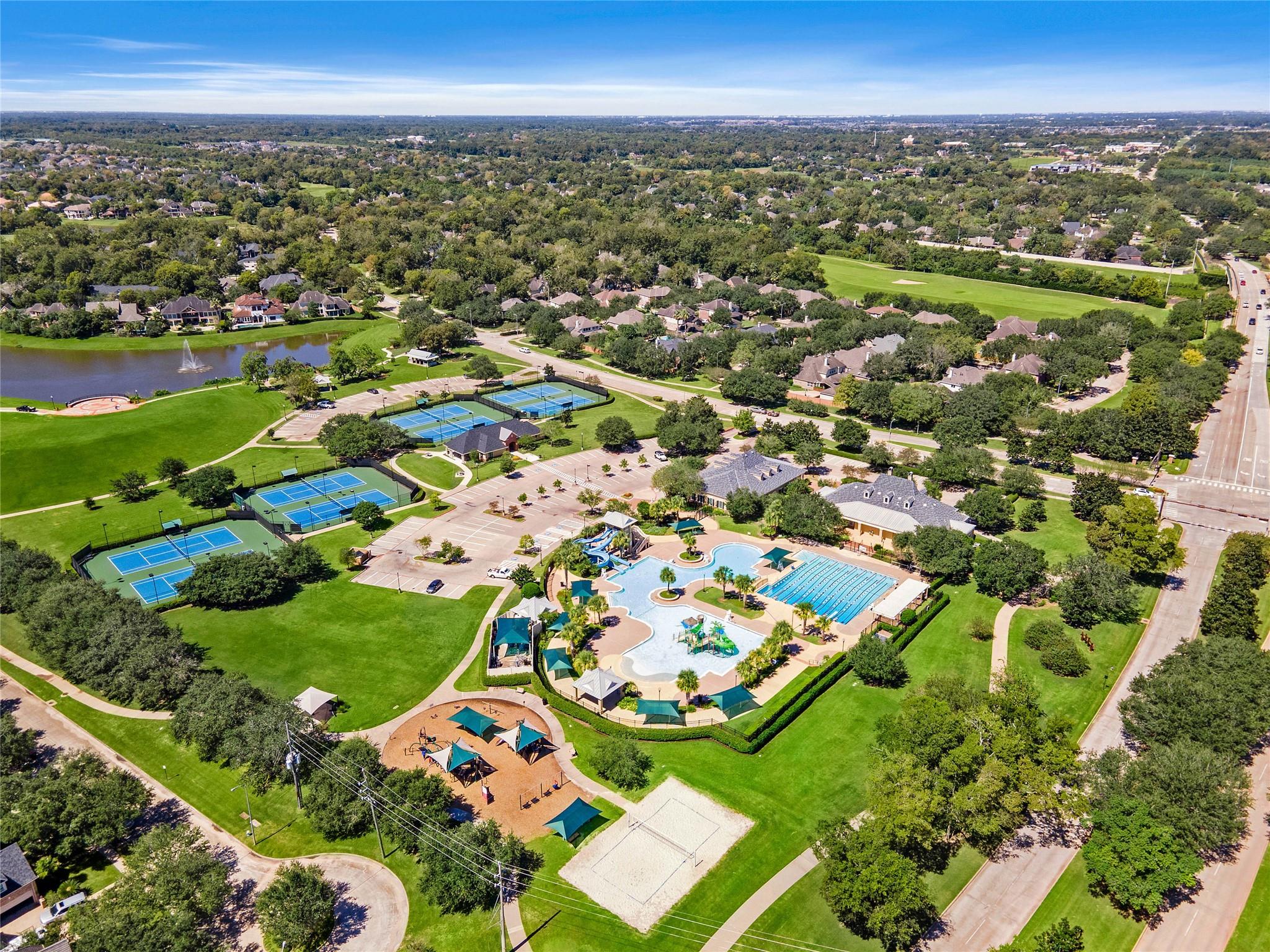 10511 Harvest Oak Court