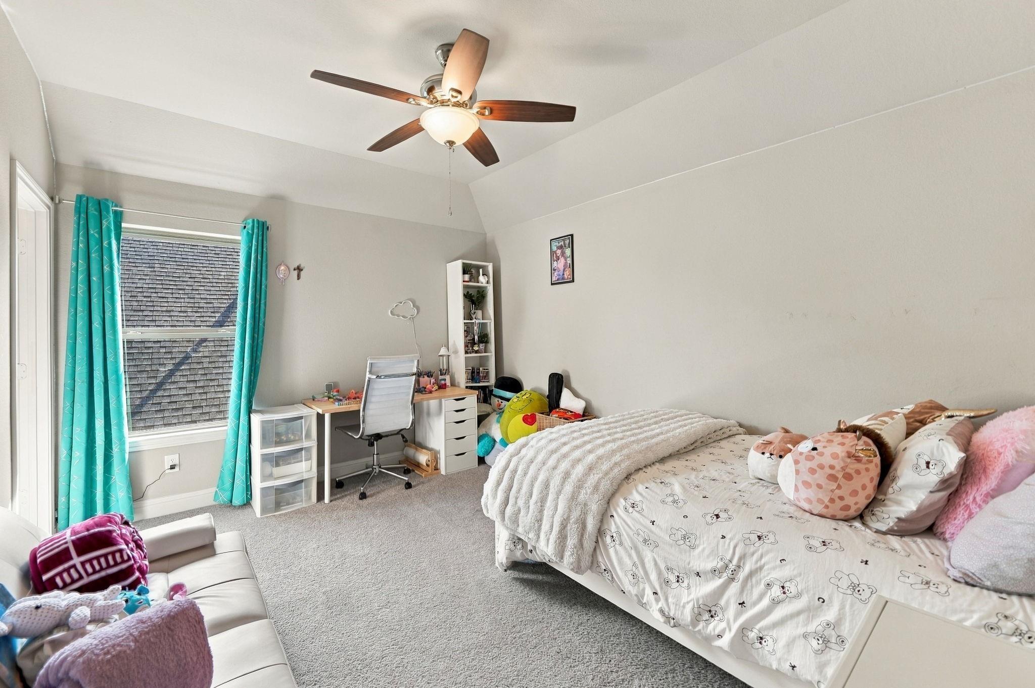10511 Harvest Oak Court