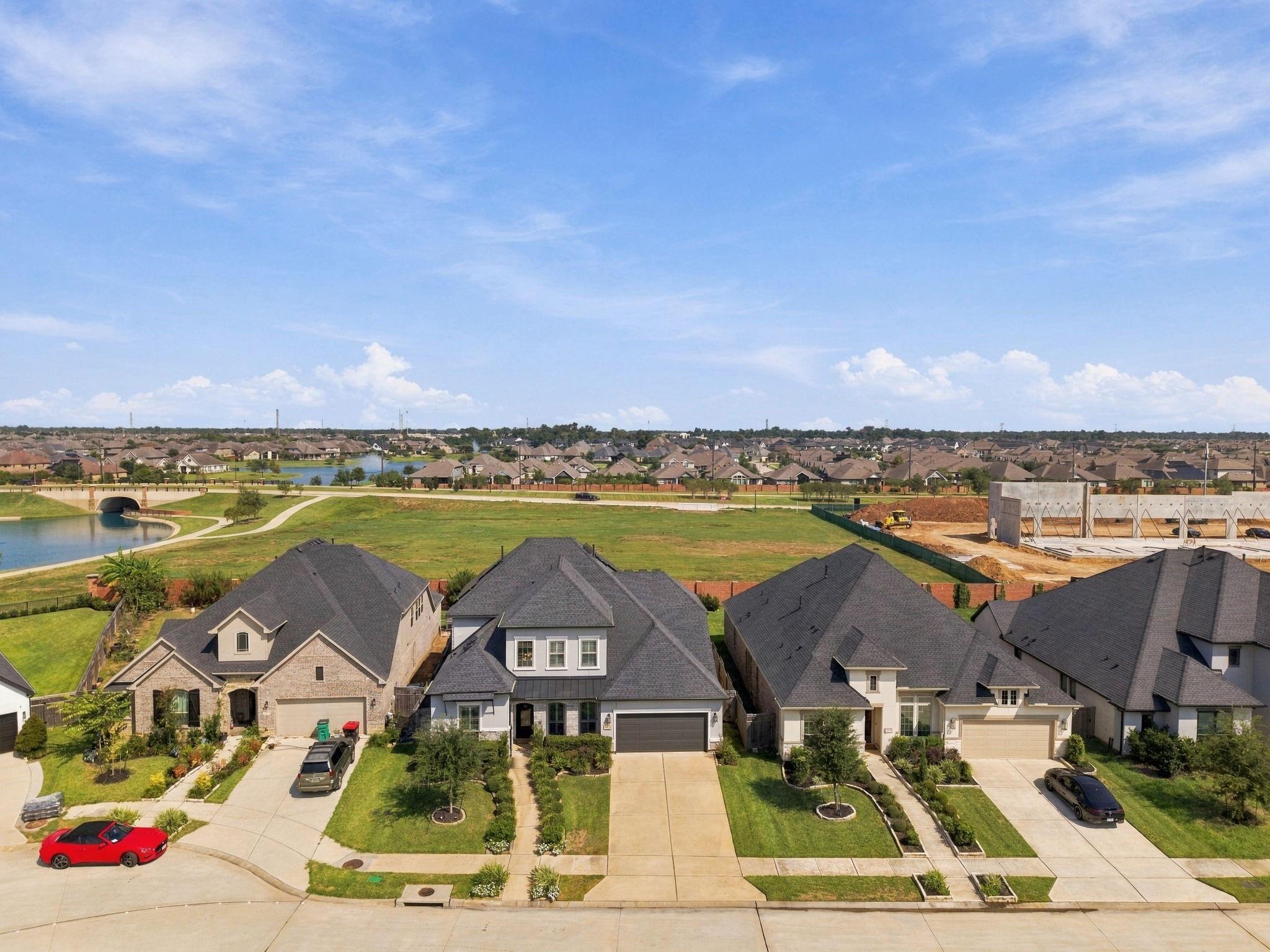10511 Harvest Oak Court