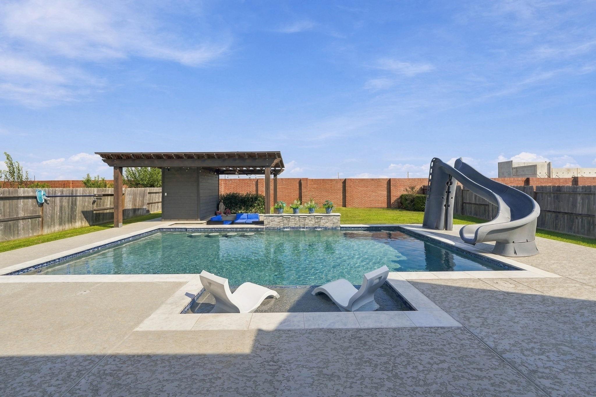 10511 Harvest Oak Court