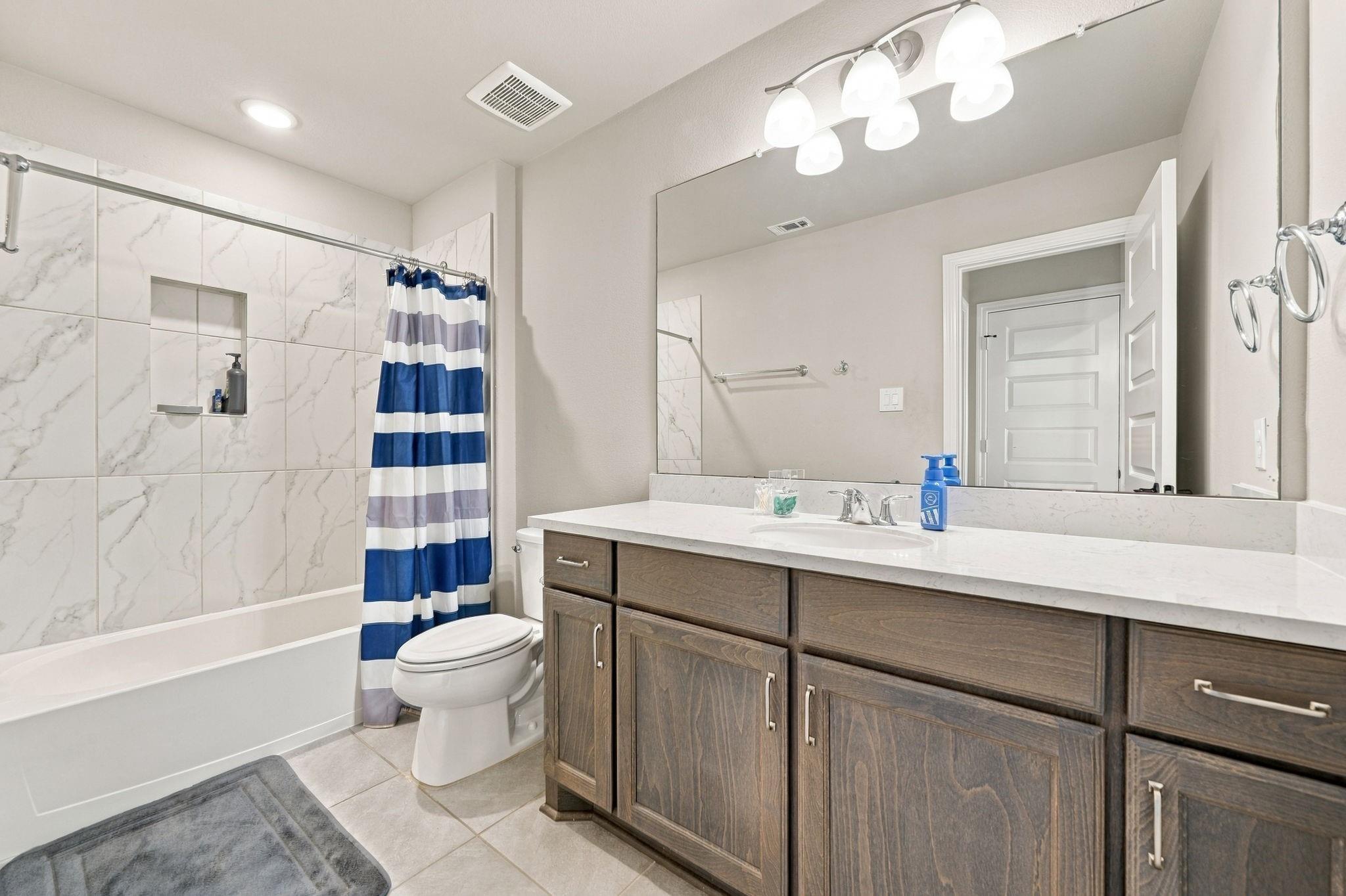 10511 Harvest Oak Court