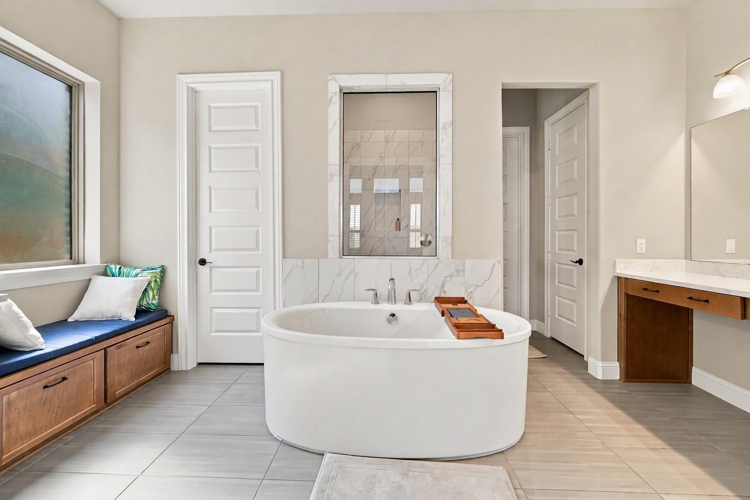 10511 Harvest Oak Court