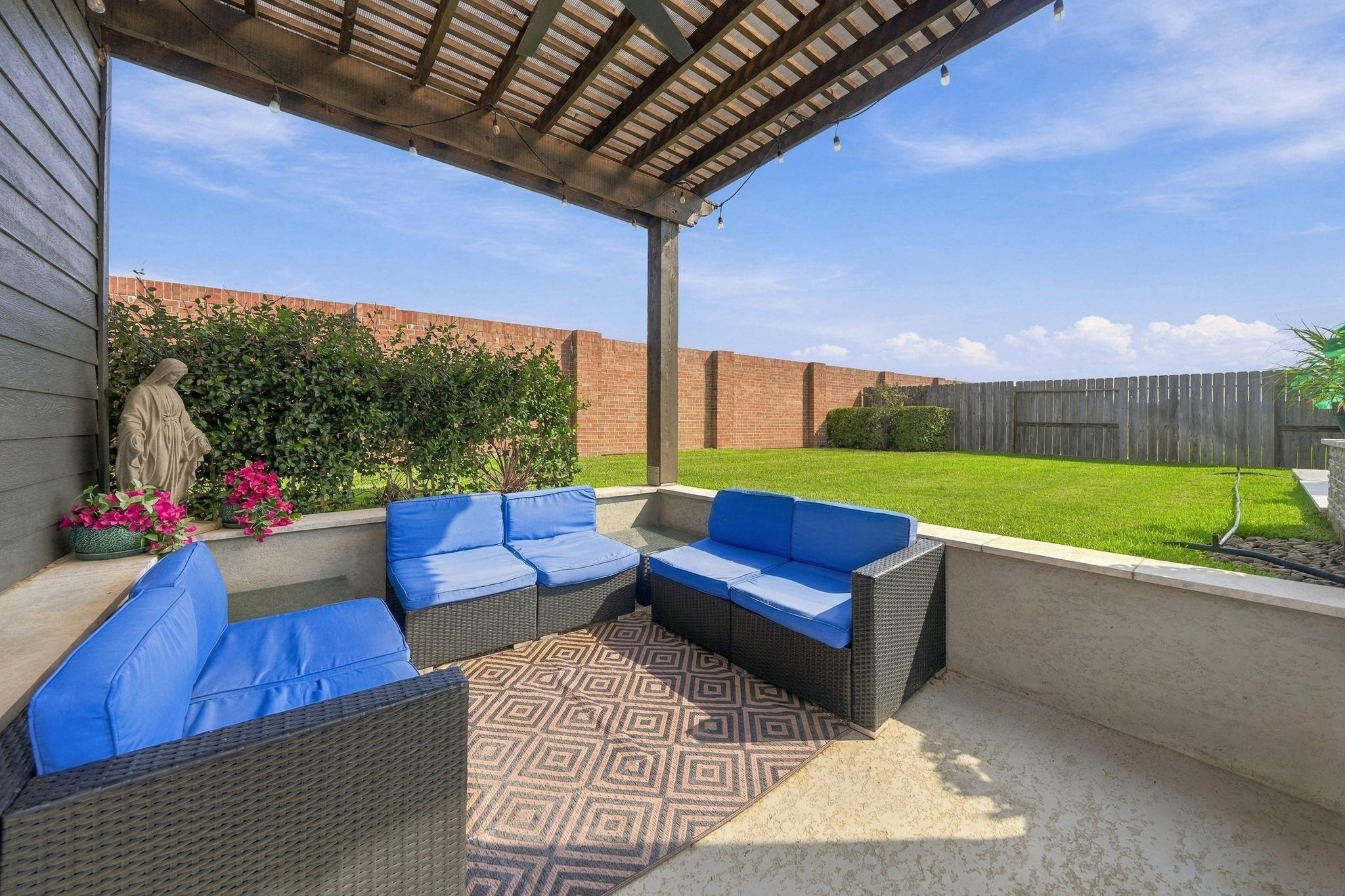 10511 Harvest Oak Court