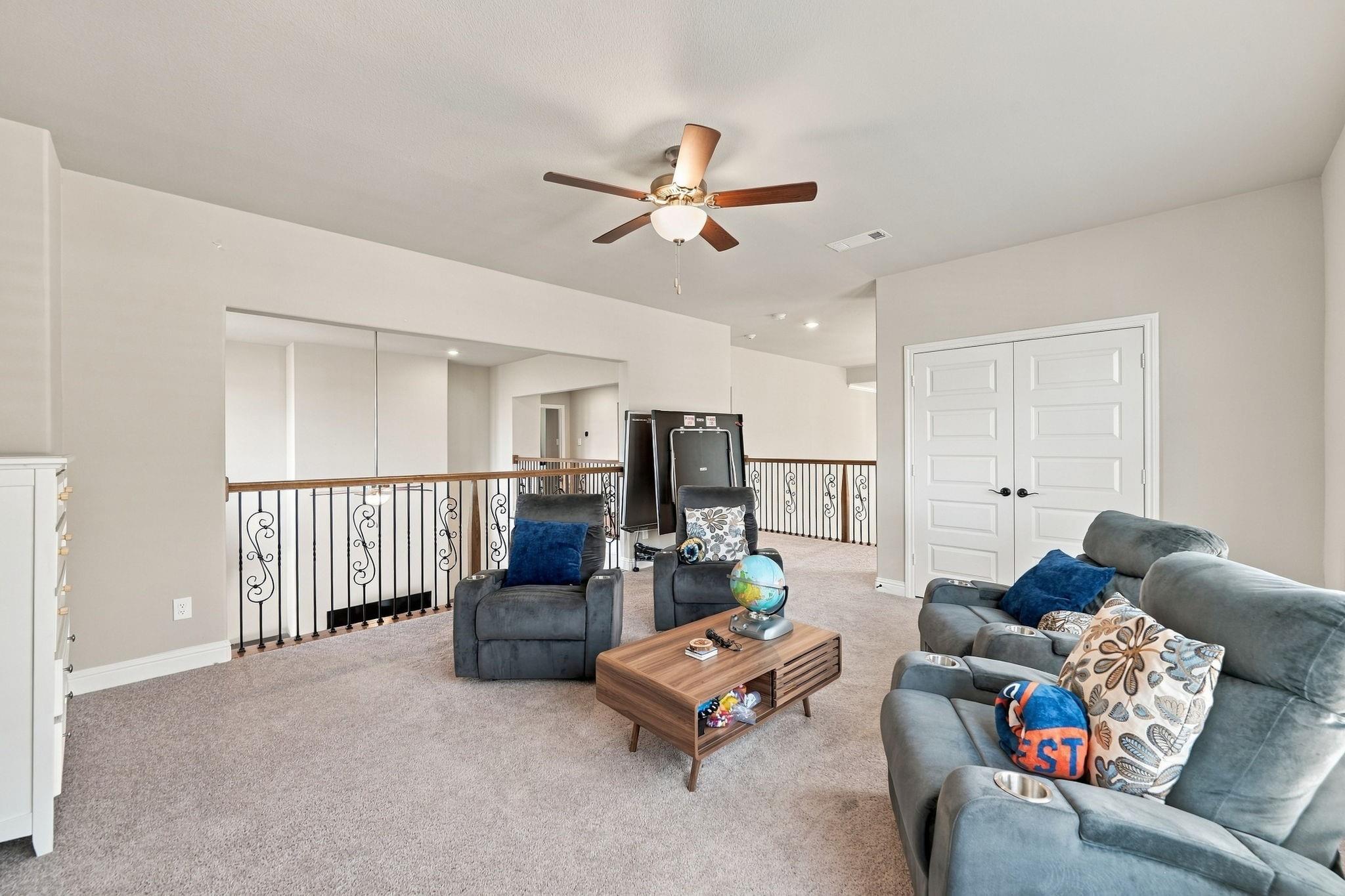 10511 Harvest Oak Court