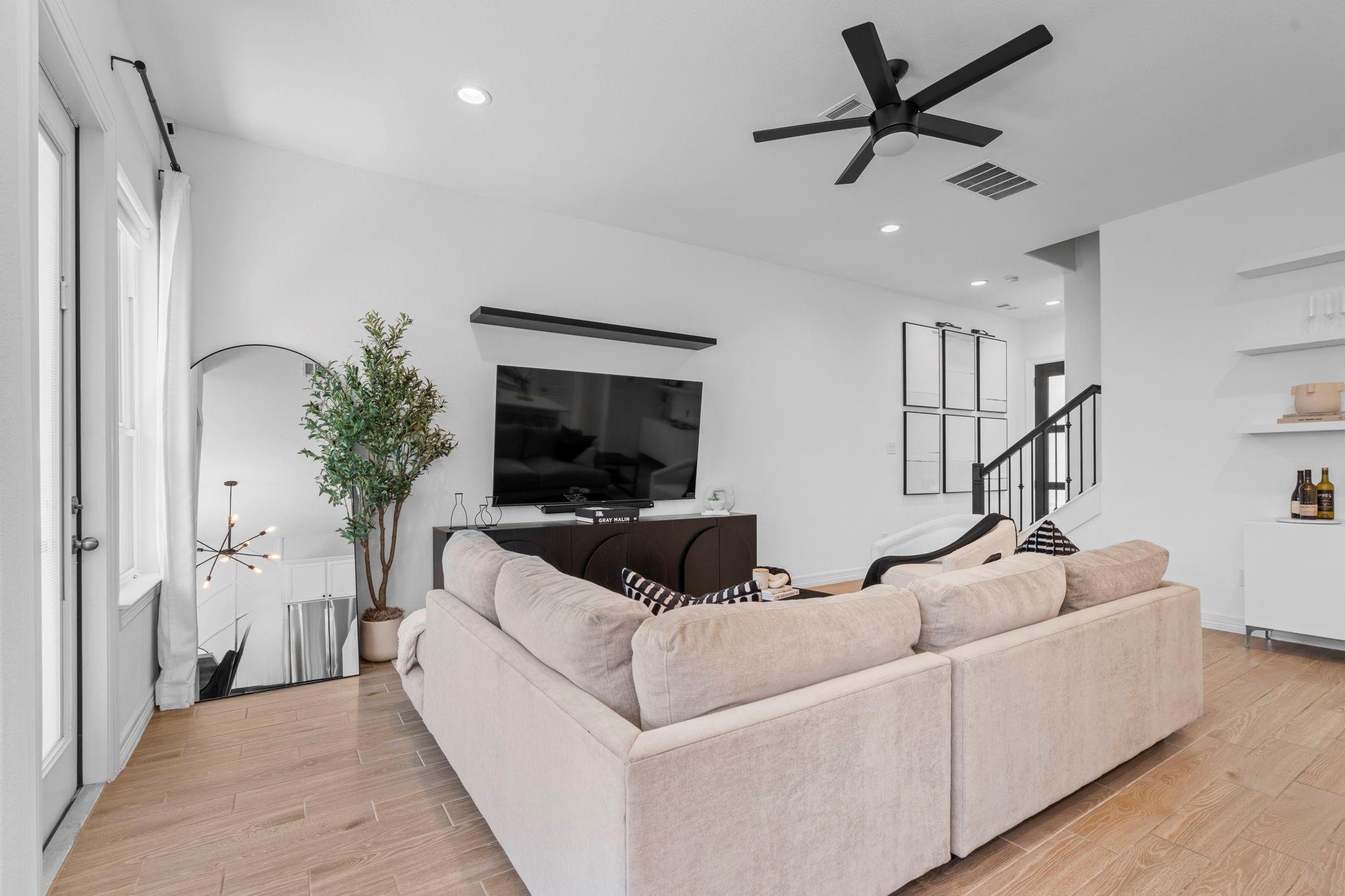 11013 Cane Oak Way
