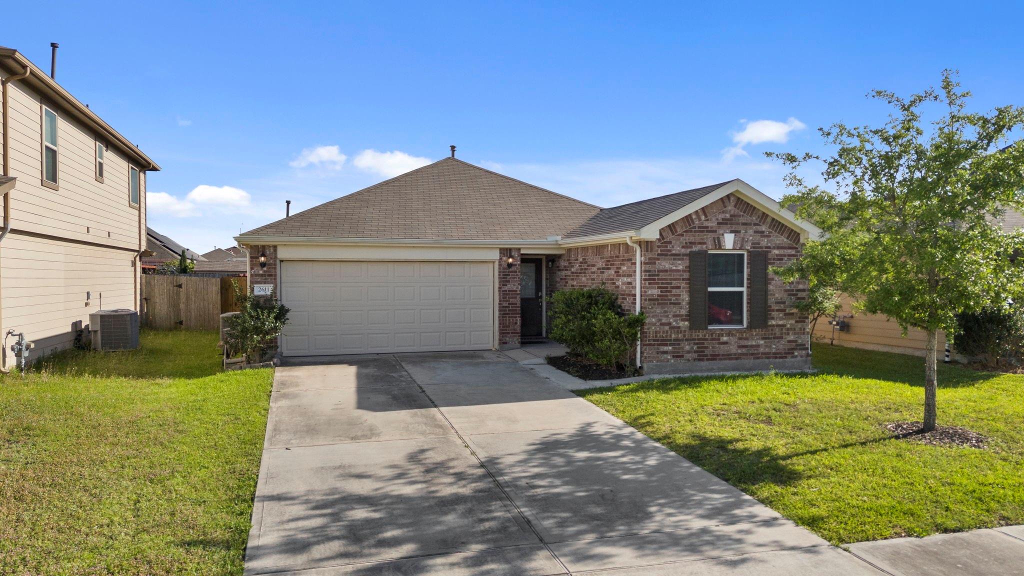 2611 Hawthorn Mill Lane
