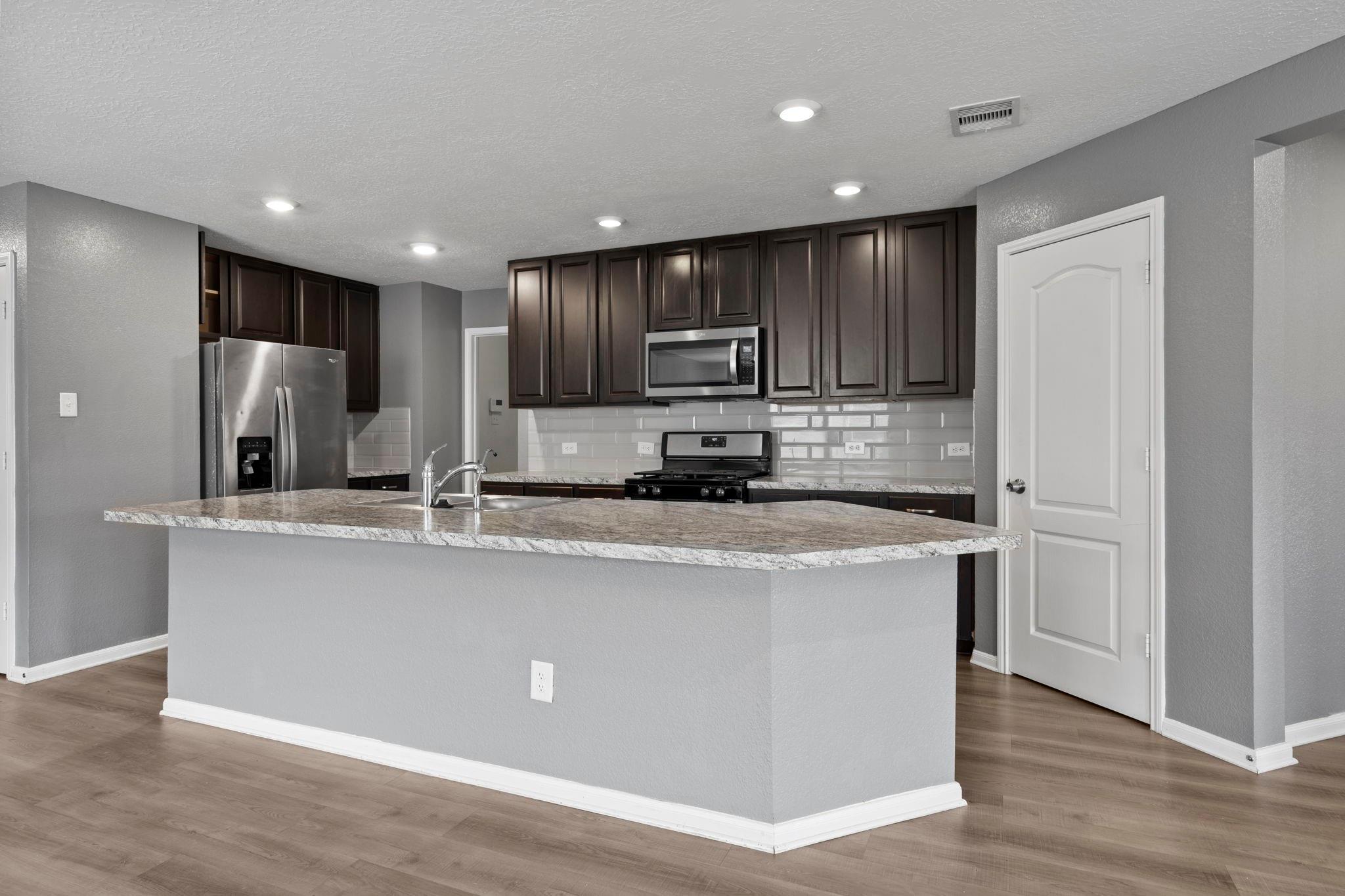2611 Hawthorn Mill Lane