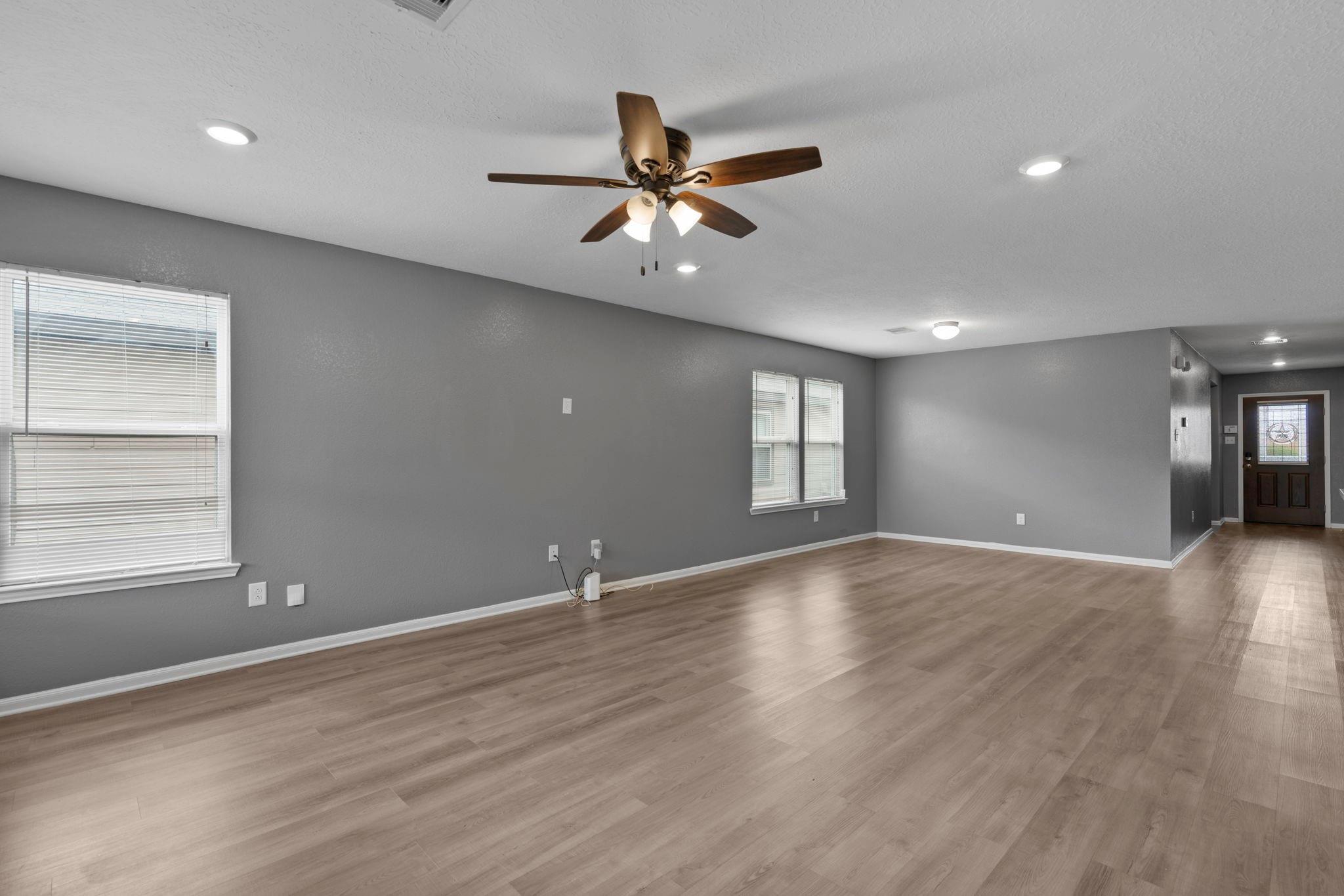 2611 Hawthorn Mill Lane