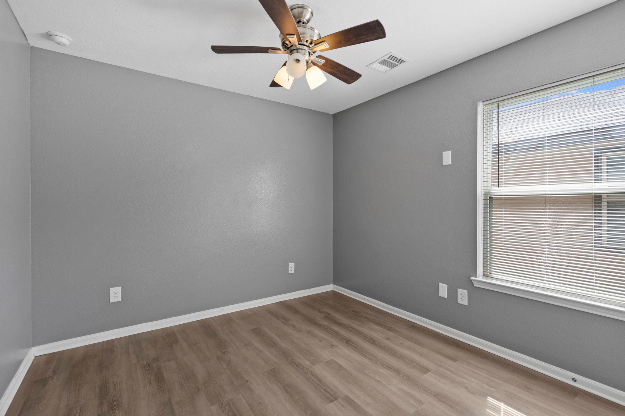 2611 Hawthorn Mill Lane