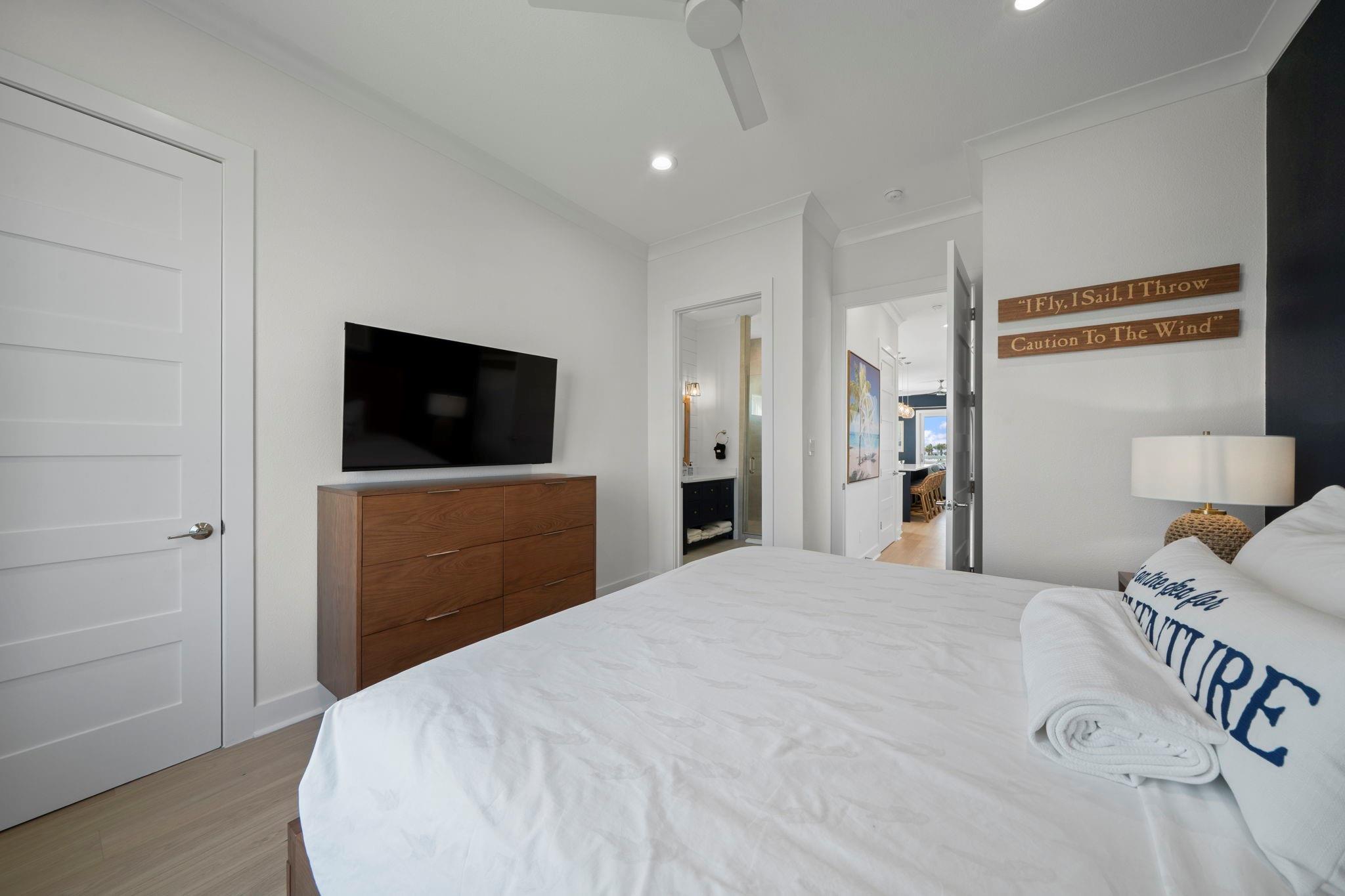 805 Bikini Street