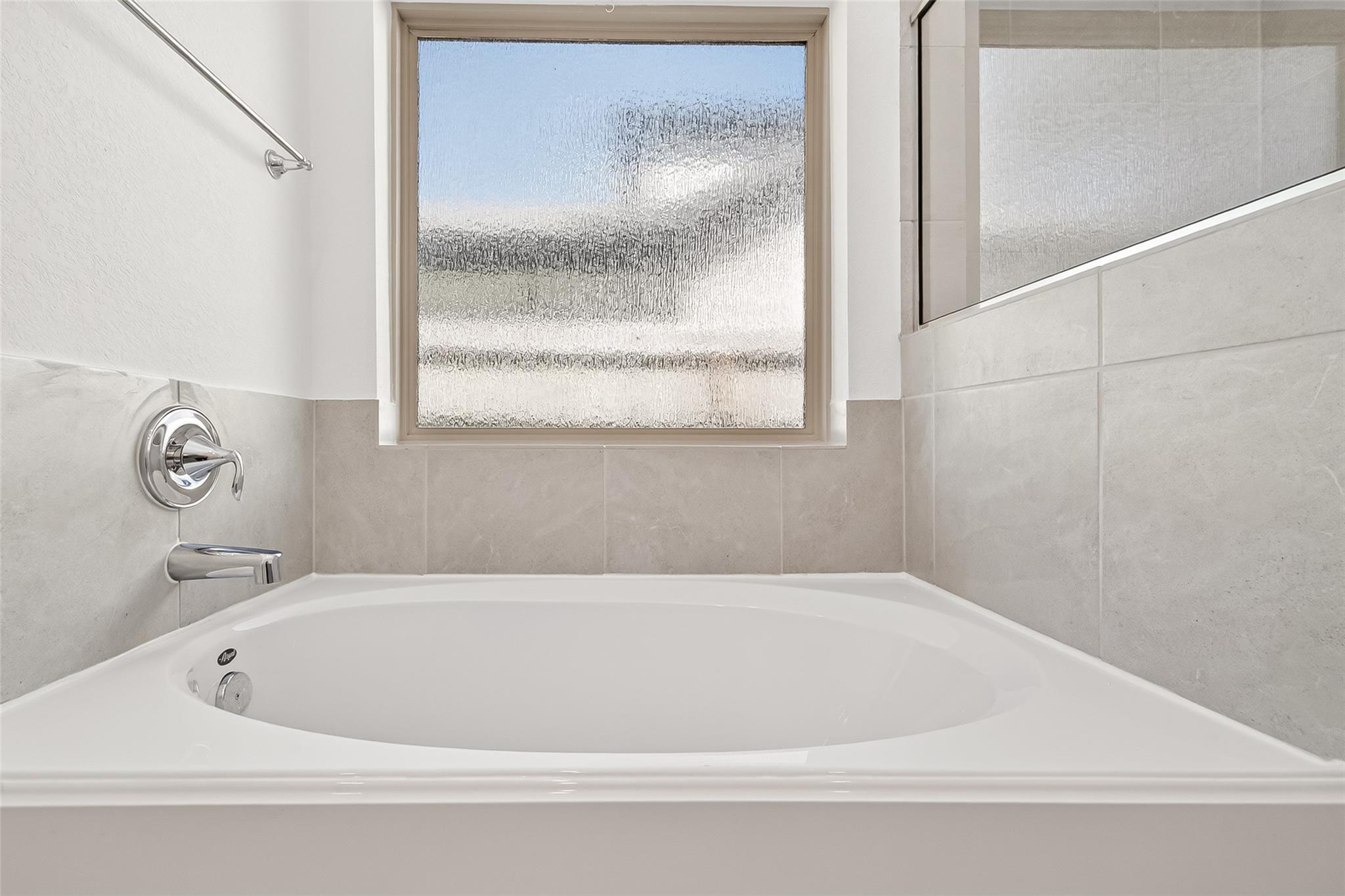 7511 Enchanted Rock Court