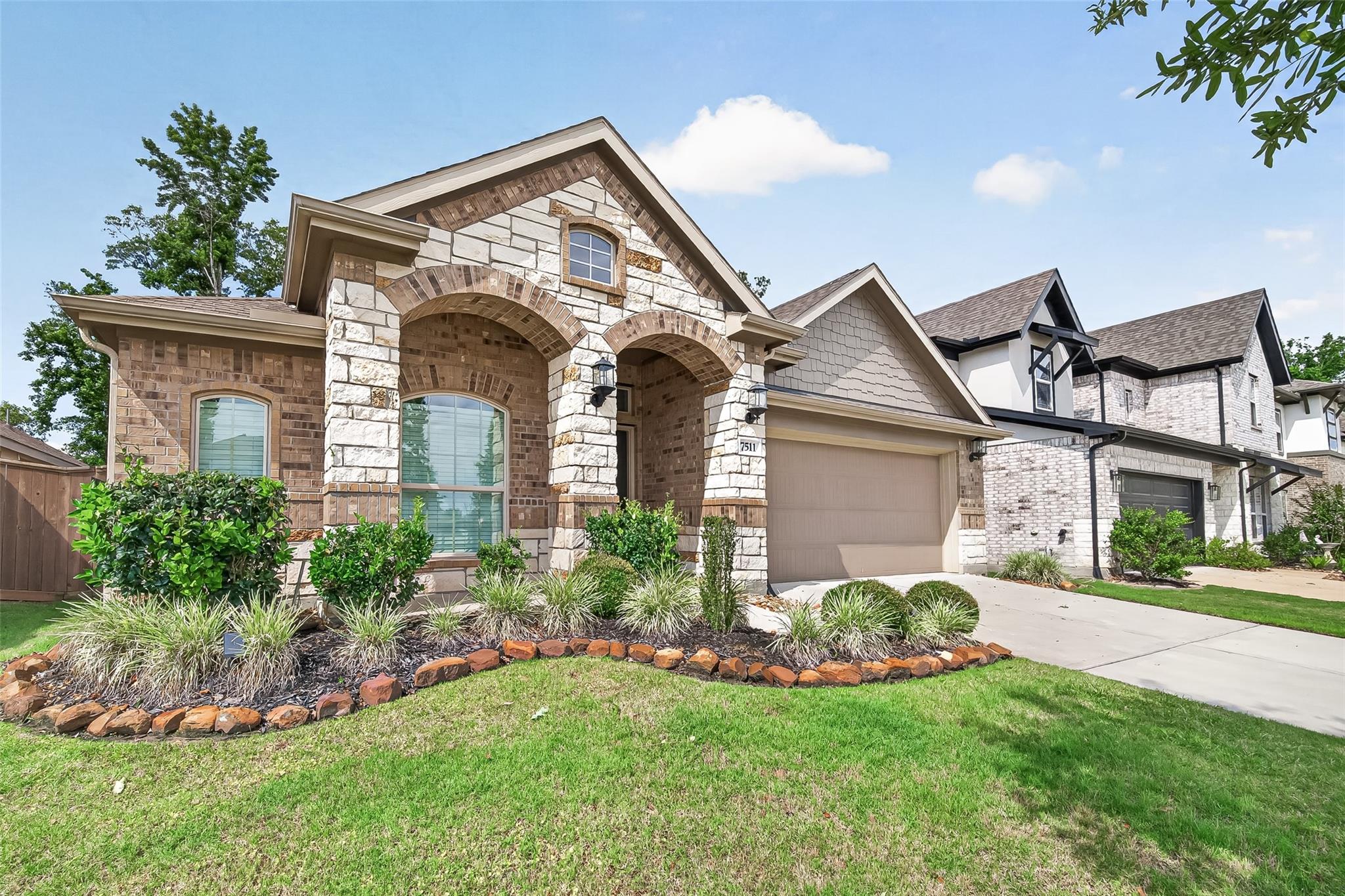 7511 Enchanted Rock Court