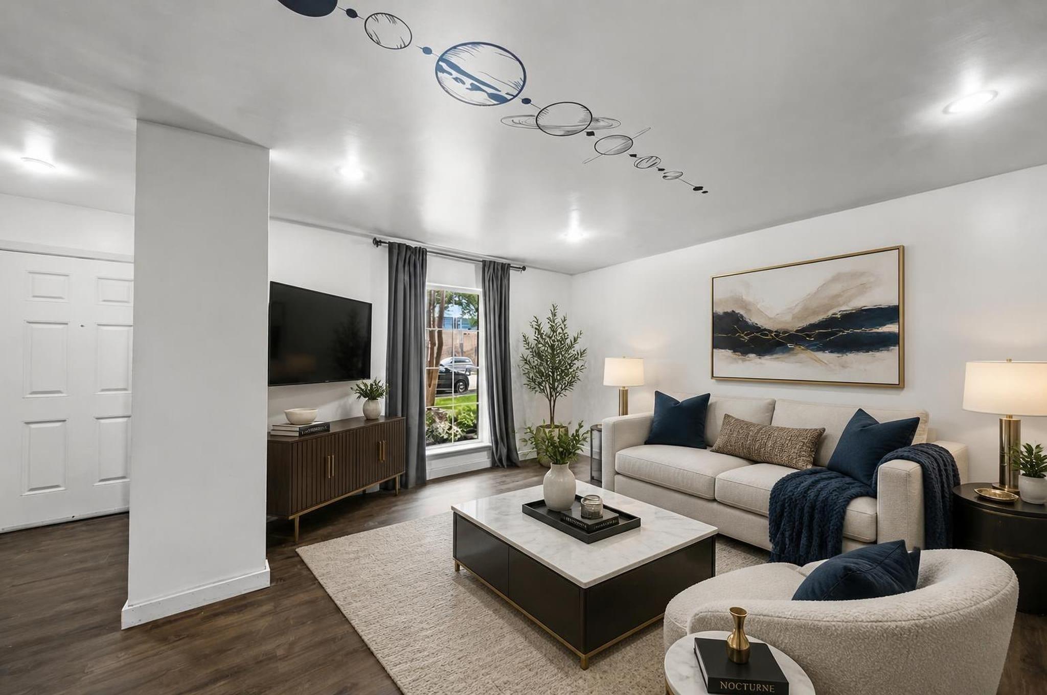 351 N Post Oak Lane # 601