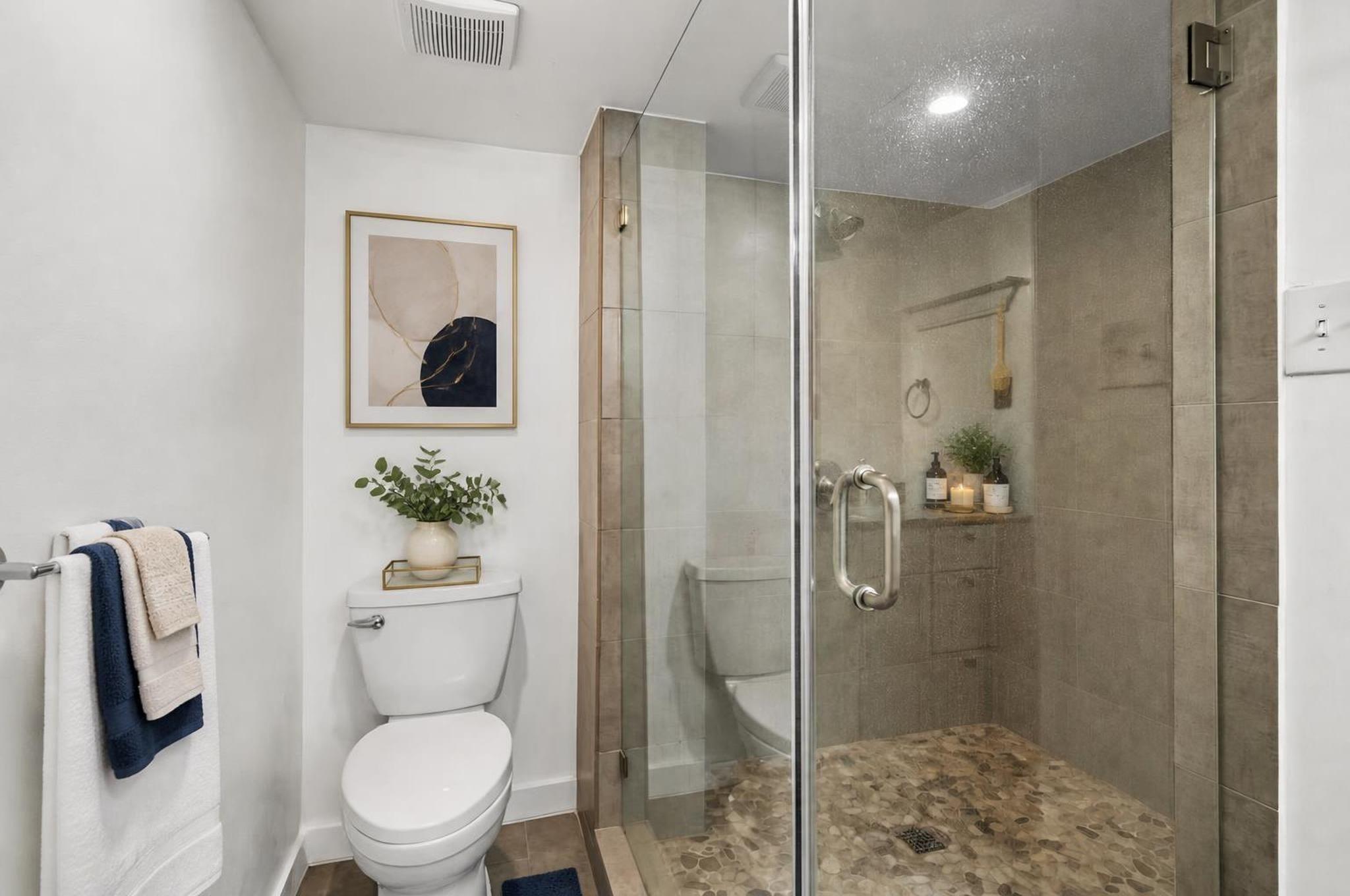 351 N Post Oak Lane # 601