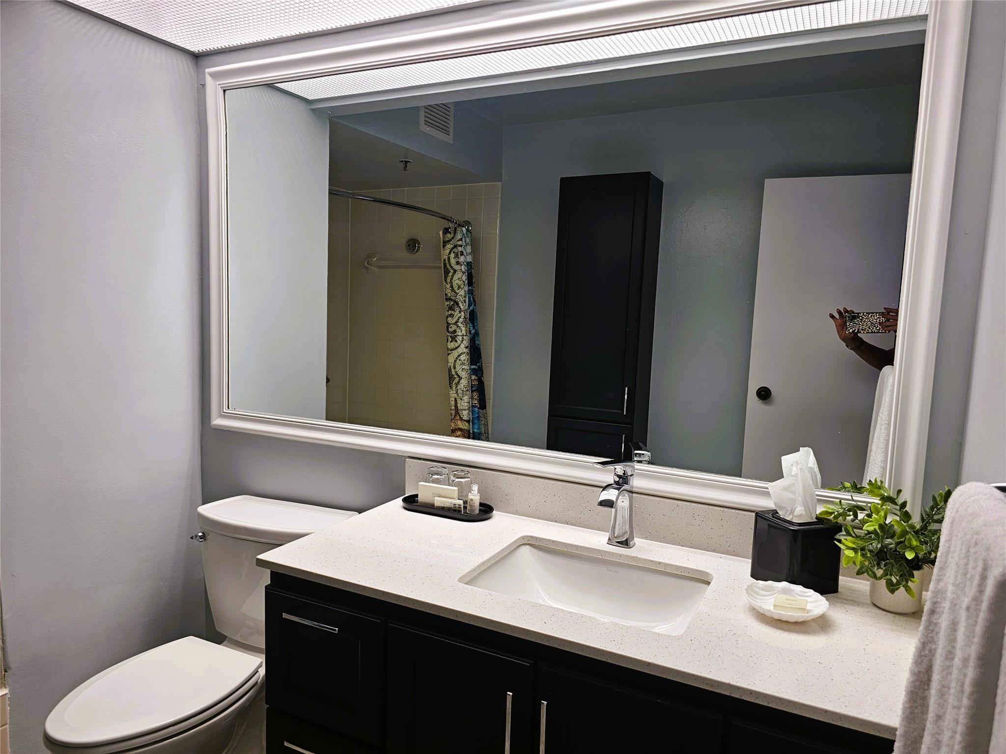 5220 Seawall Boulevard # 1130C