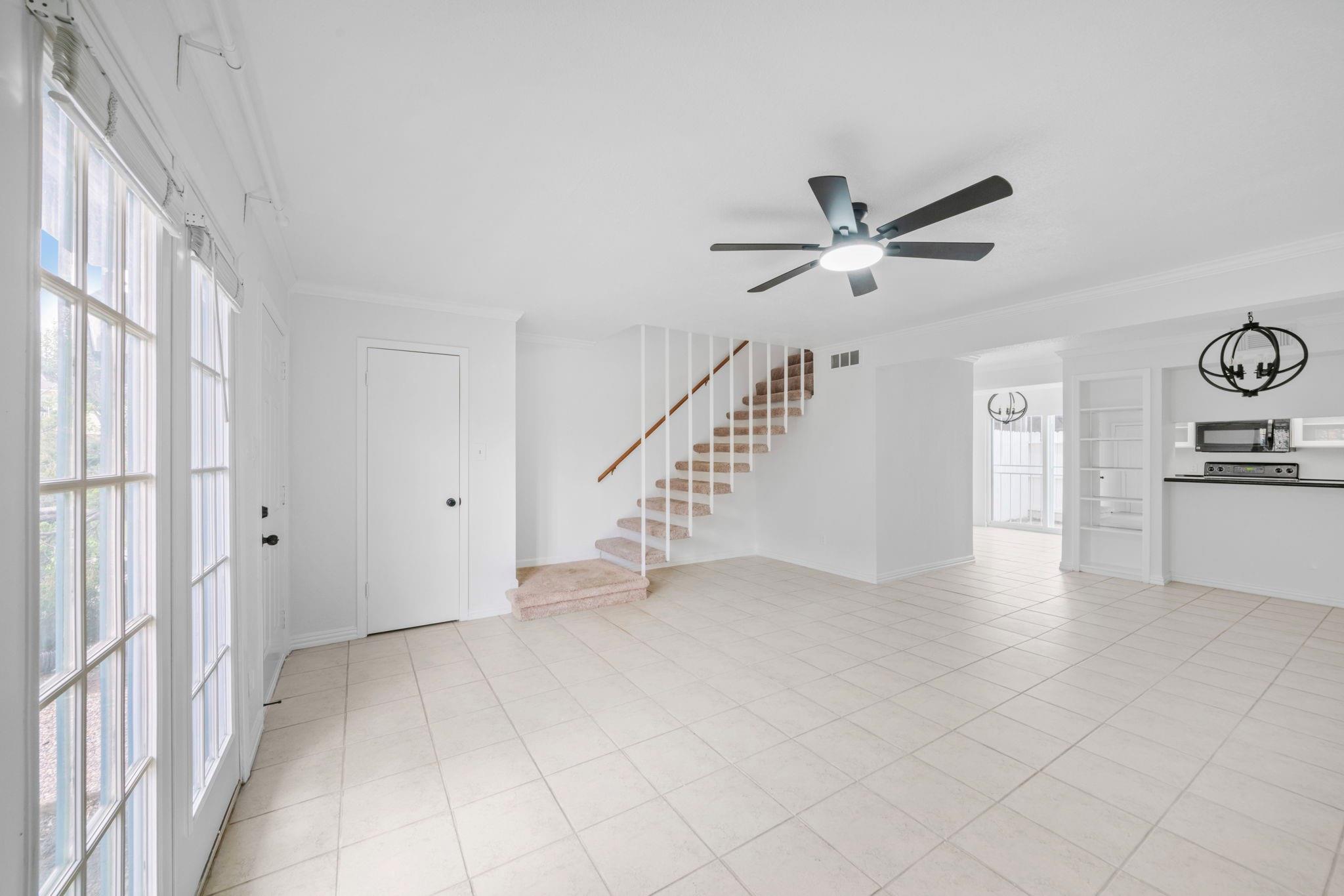6111 Beverly Hill Street # 39