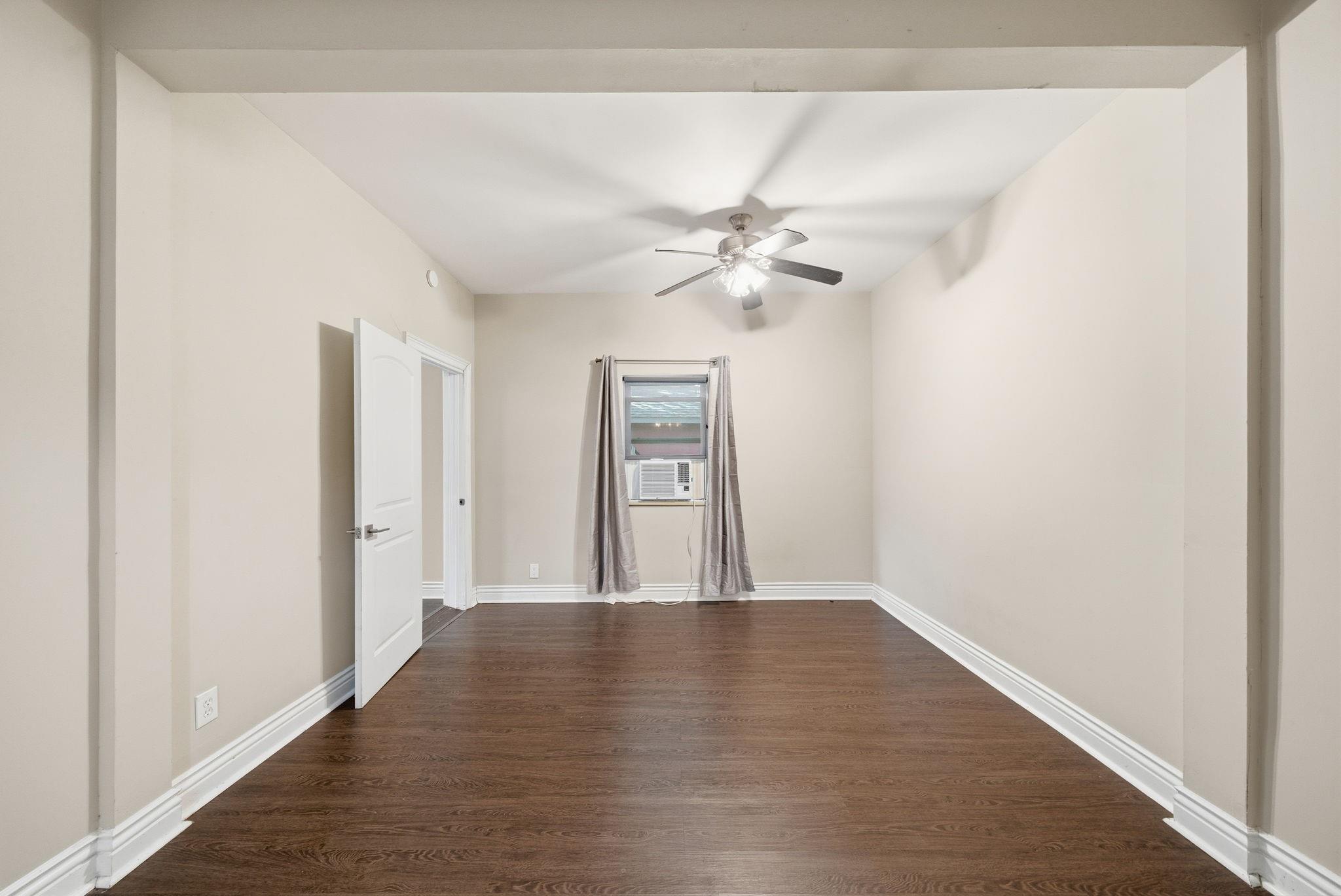 4618 Mckinney Street # 5