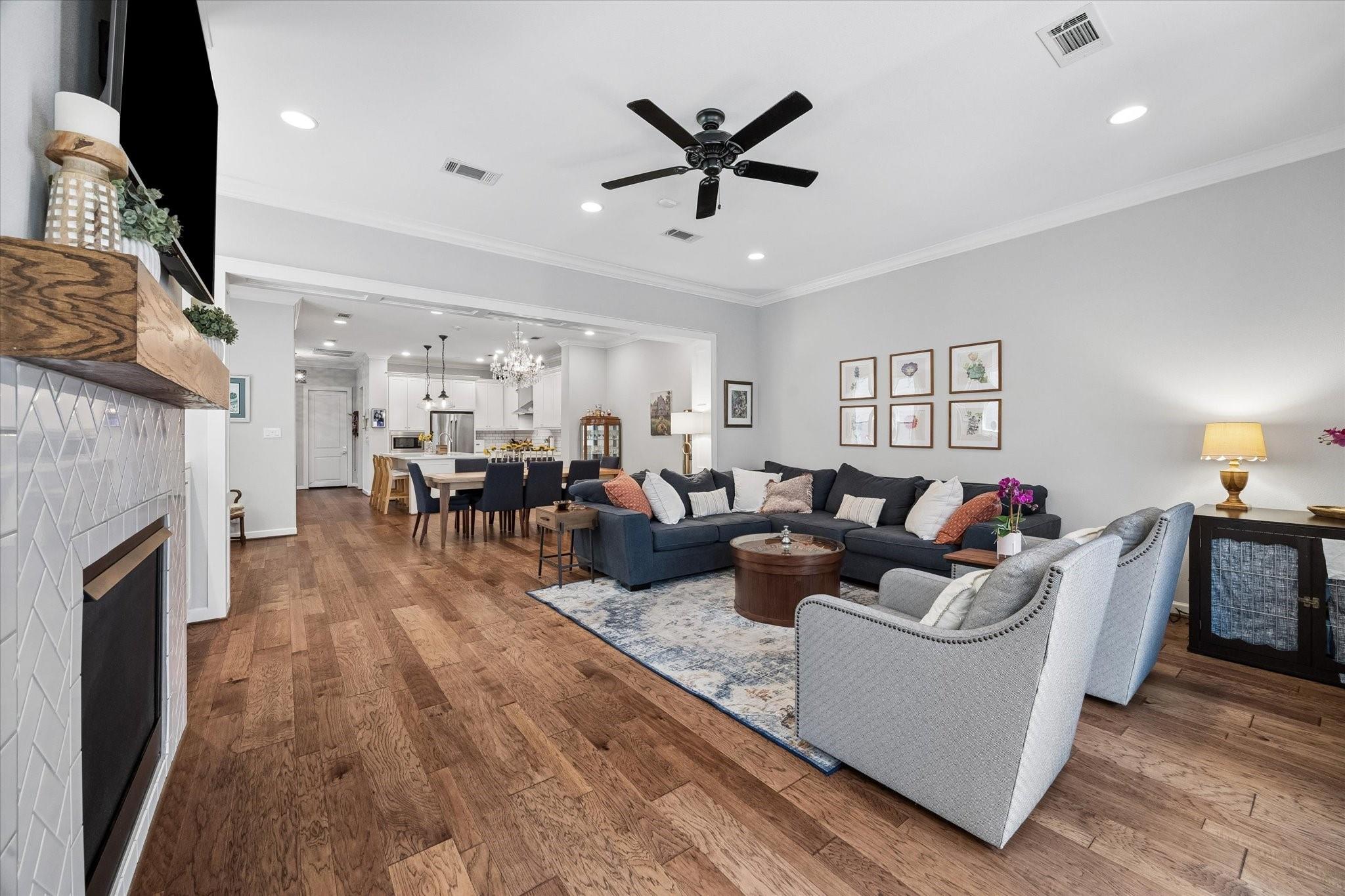118 E 27th Street # B