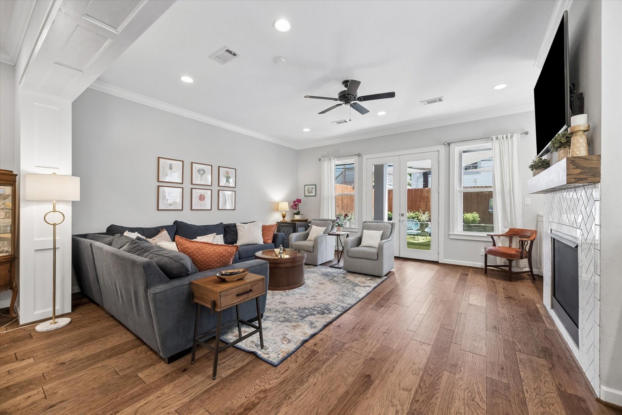 118 E 27th Street # B