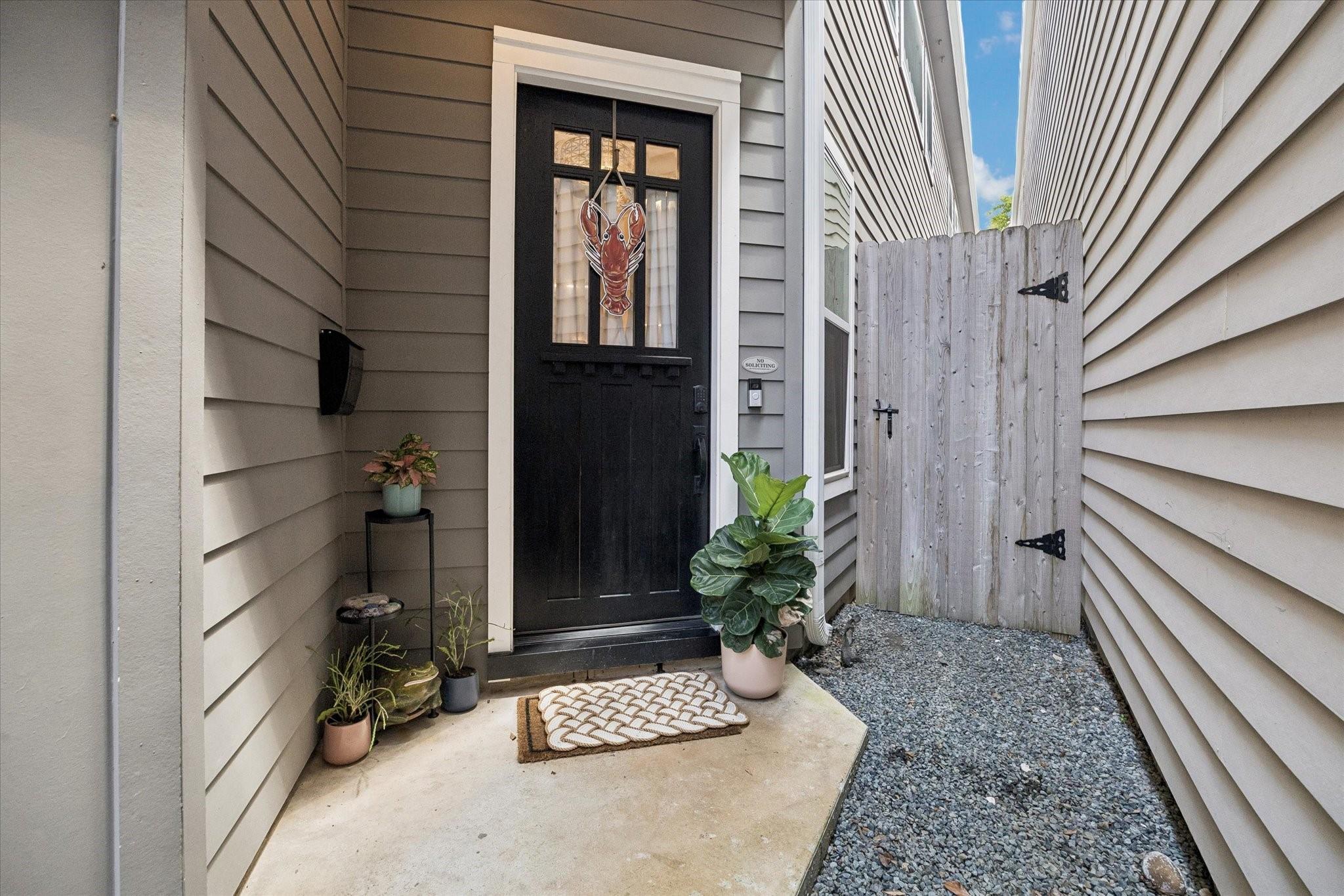118 E 27th Street # B