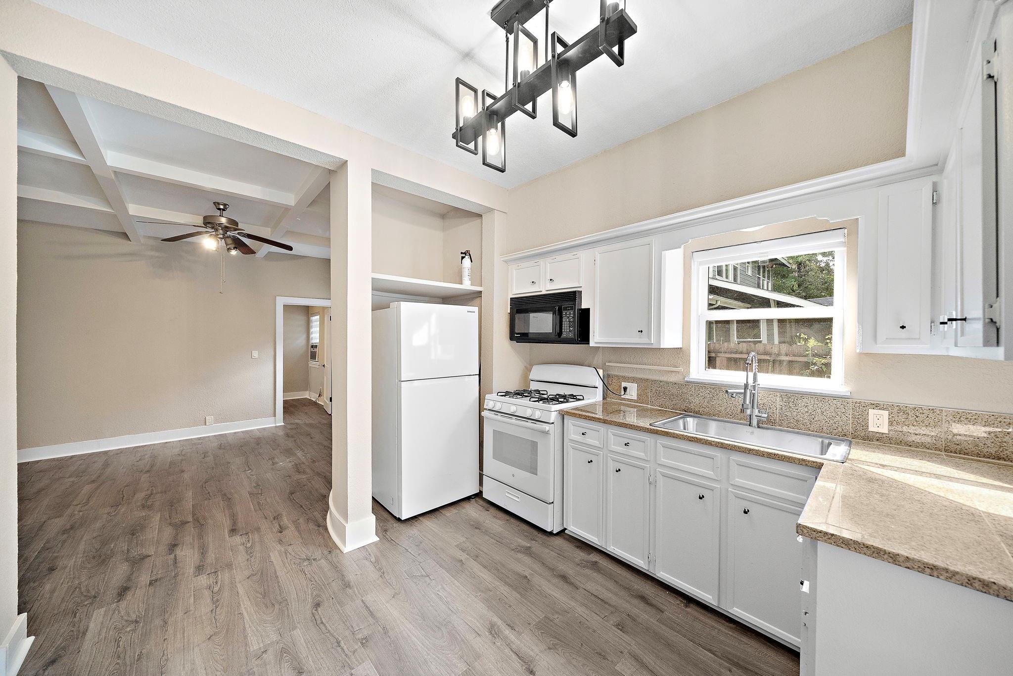 4618 Mckinney Street # 1