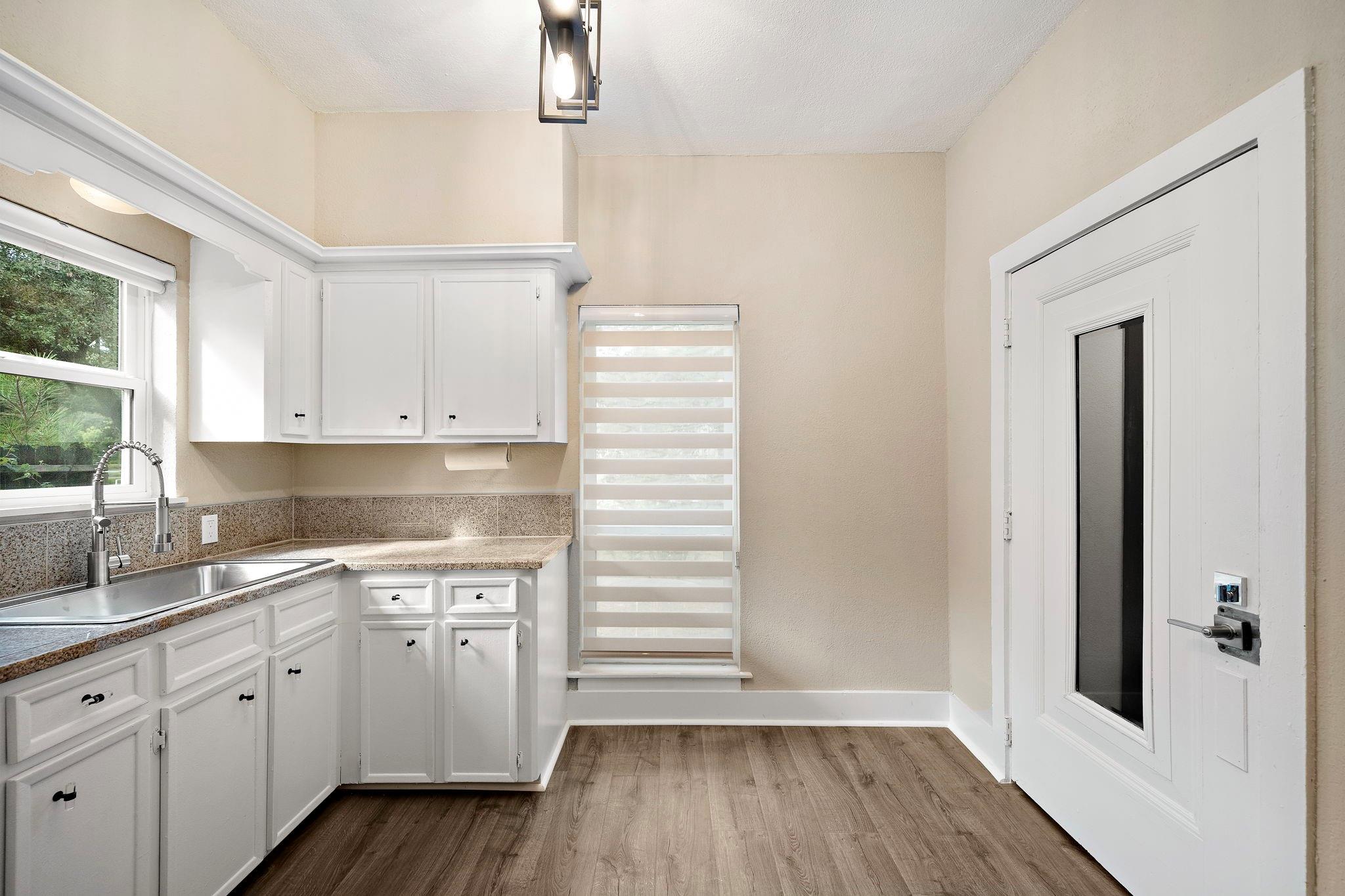 4618 Mckinney Street # 1