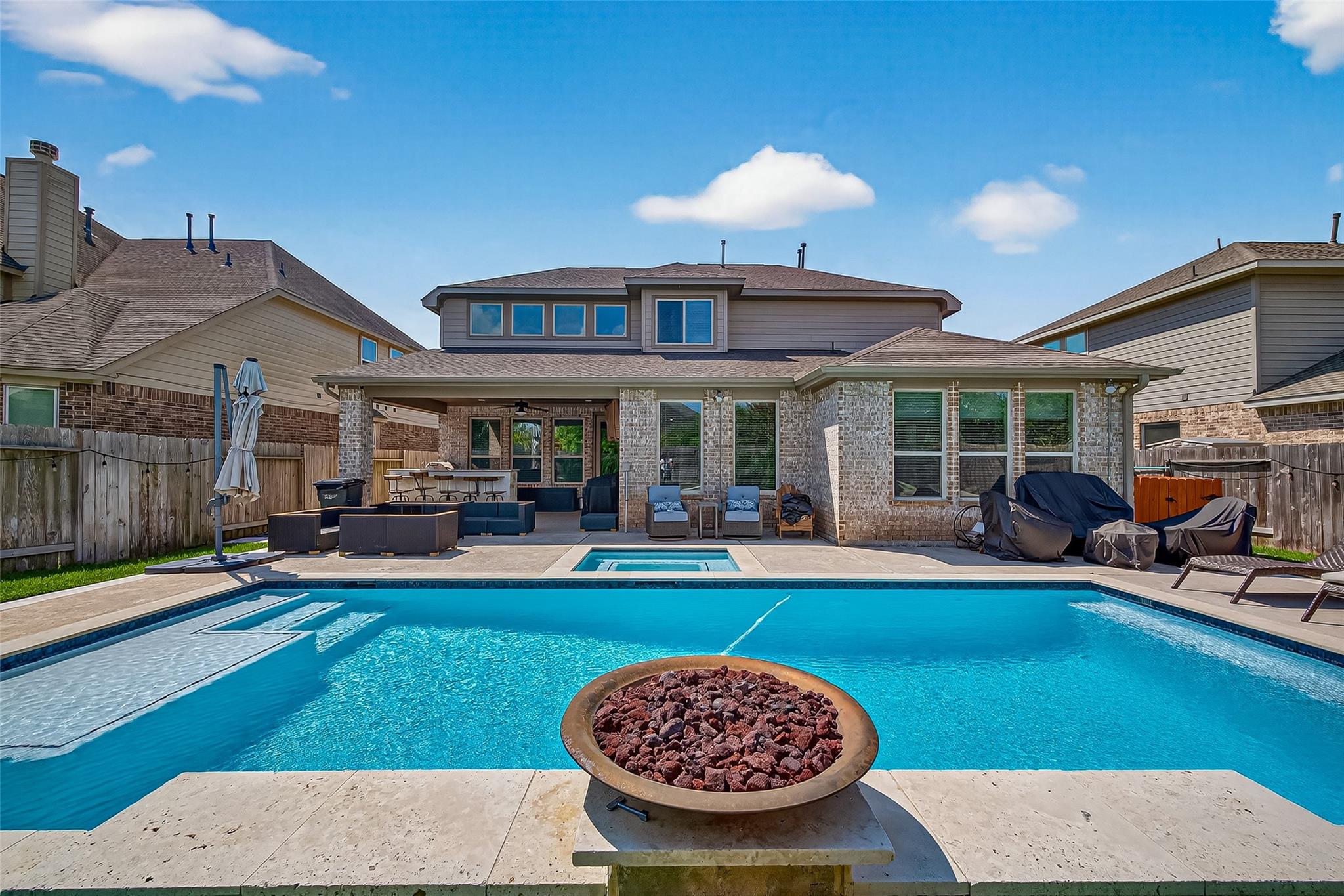 2918 Golden Honey Lane